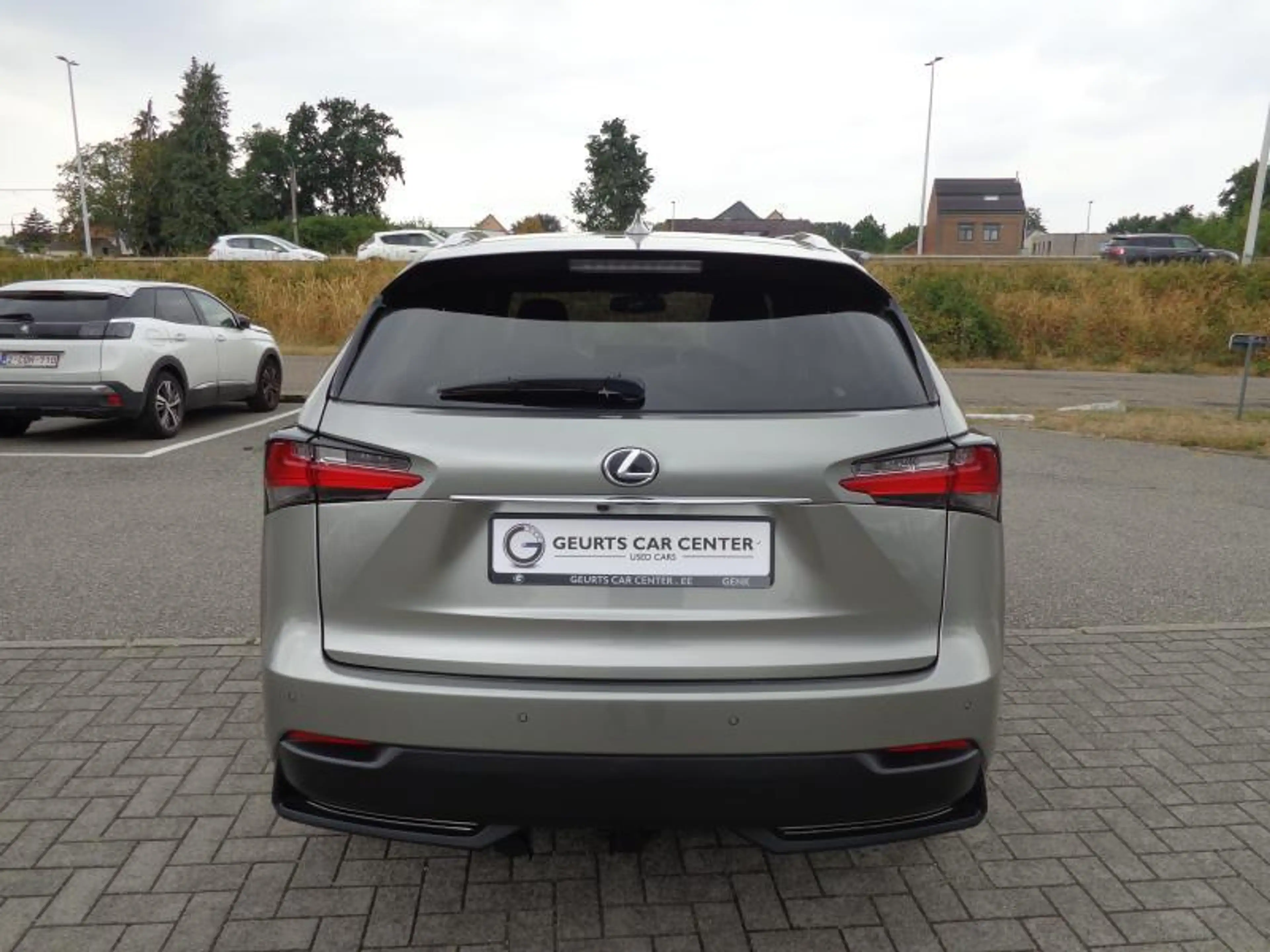 Lexus NX 300h F-Sport AWD in topstaat ! — photo 5