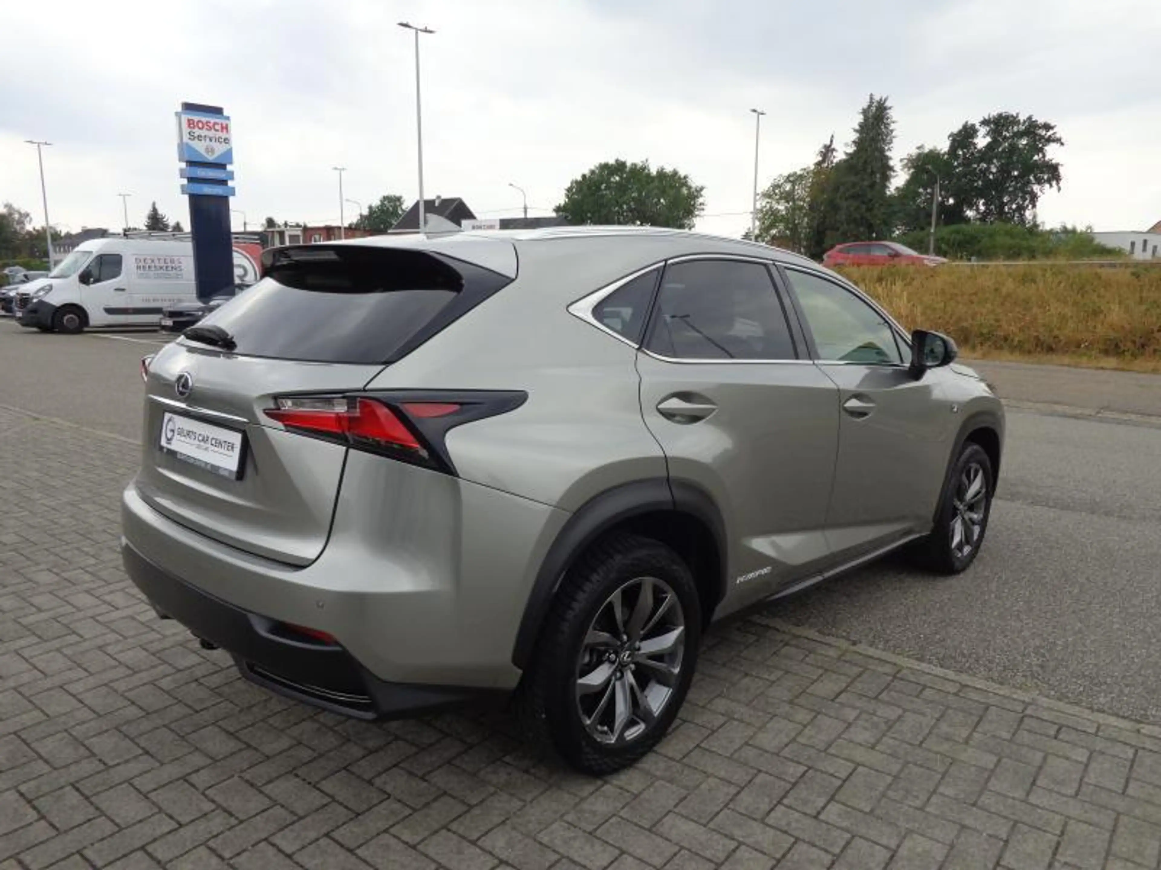 Lexus NX 300h F-Sport AWD in topstaat ! — photo 6