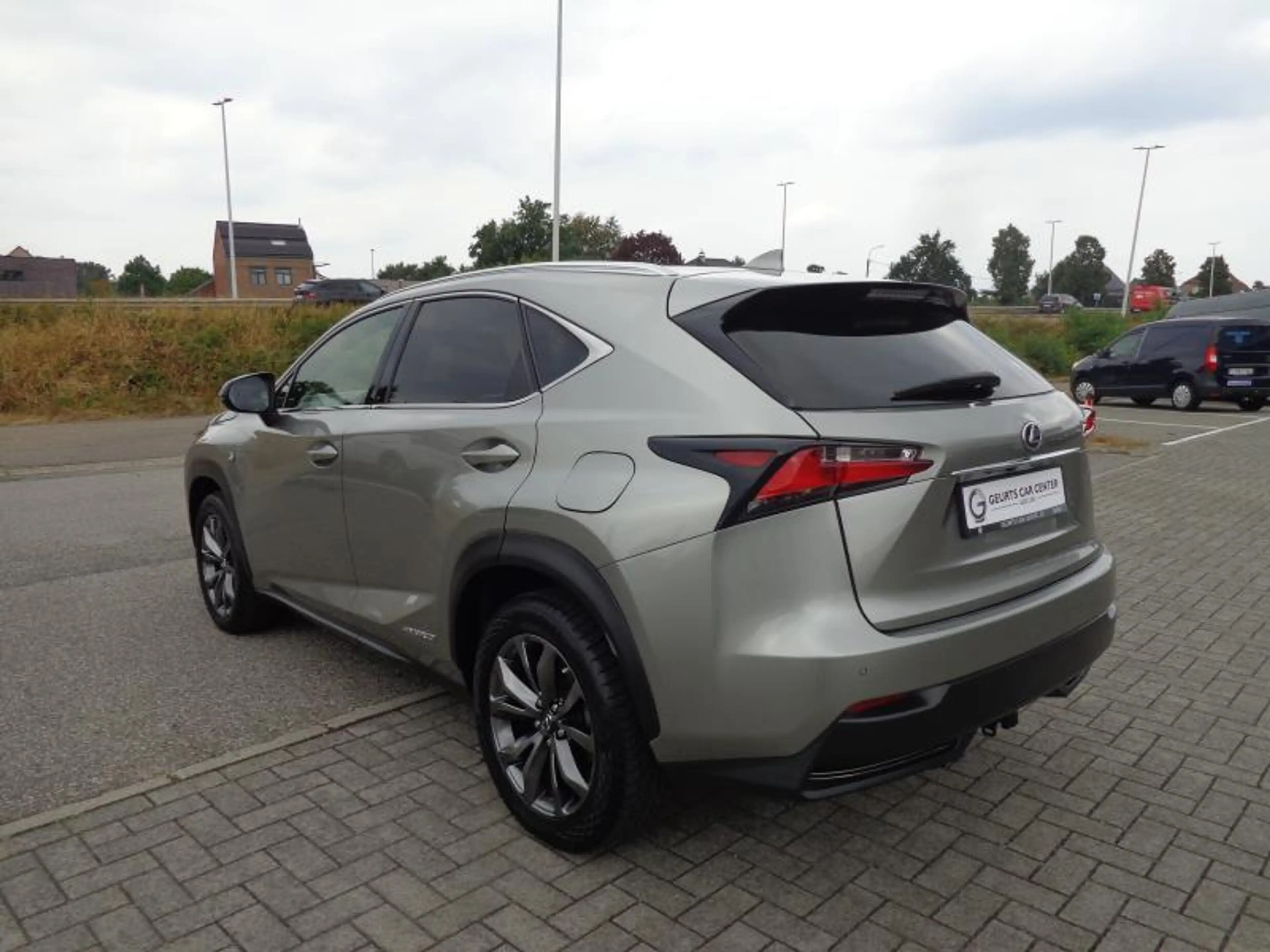Lexus NX 300h F-Sport AWD in topstaat ! — photo 4