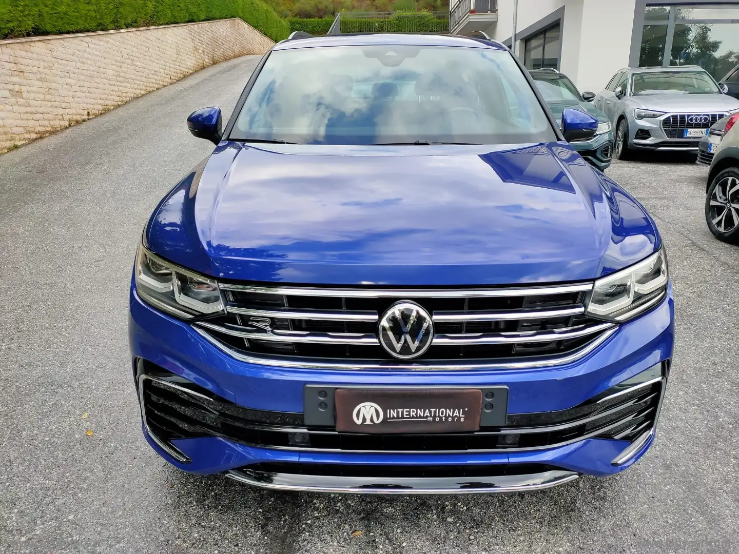 Volkswagen Tiguan 2.0 TDI 150CV SCR DSG R-Line Blu/Azzurro - 2