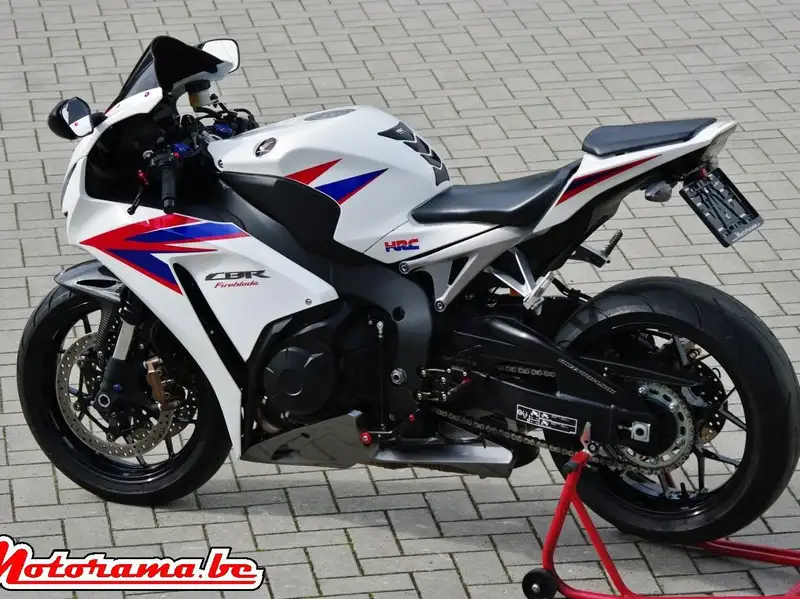 Honda CBR 1000 - foto 3