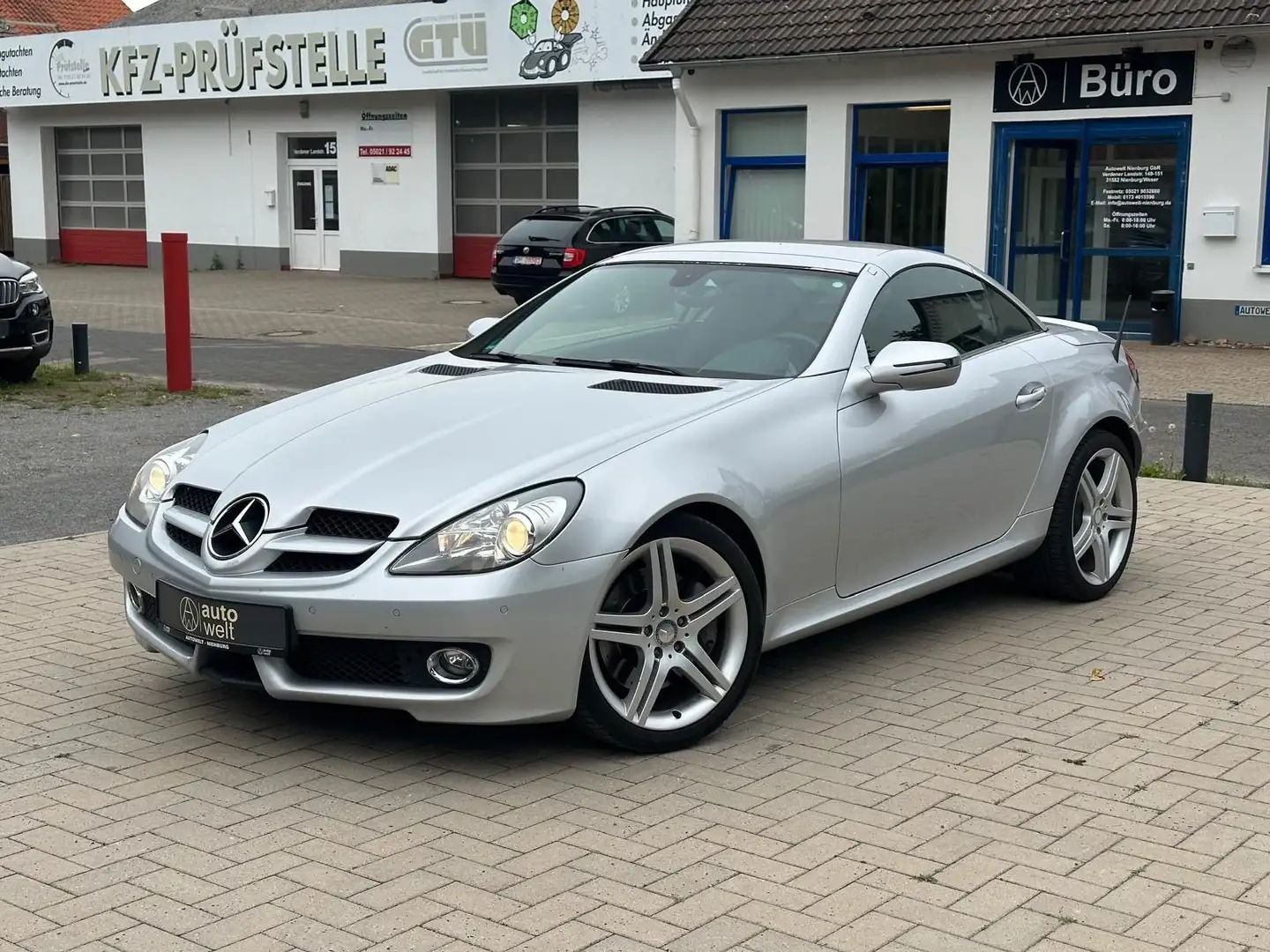 Mercedes-Benz SLK 200 | Sport | Aut. | Service neu | TÜV neu | Silber - 1