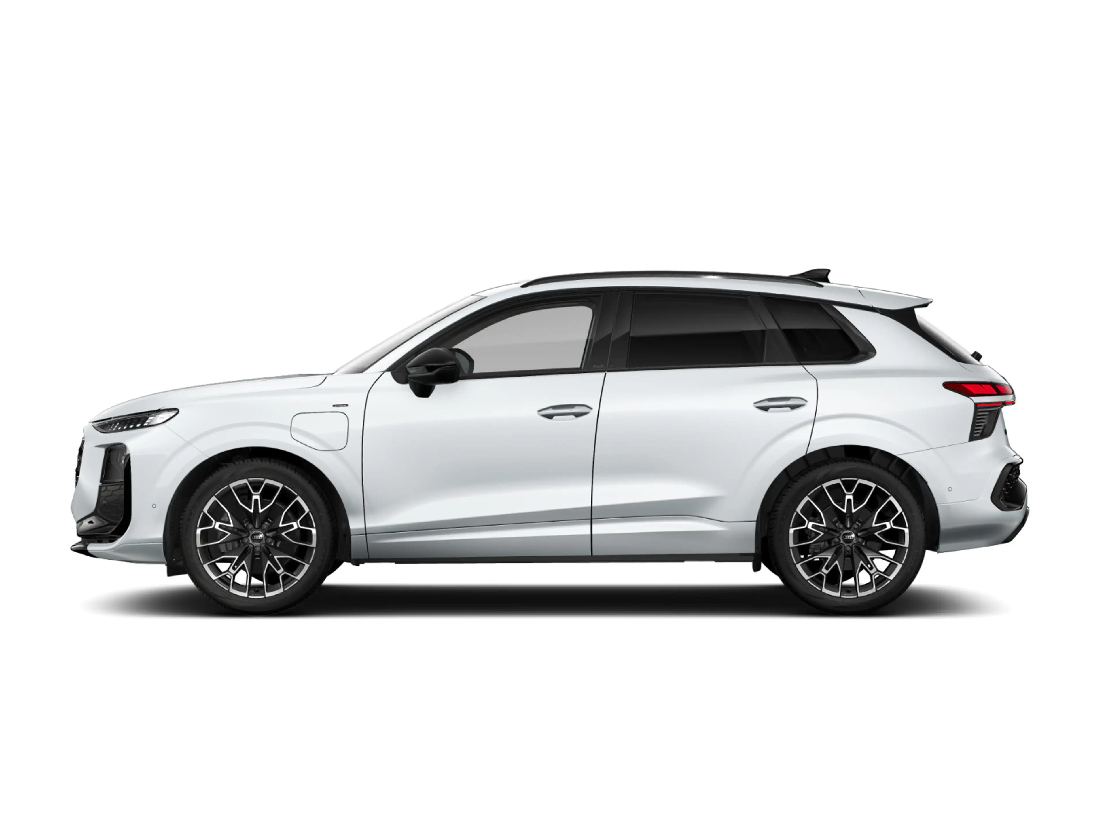 Audi Q3 e-hybrid S tronic — photo 7