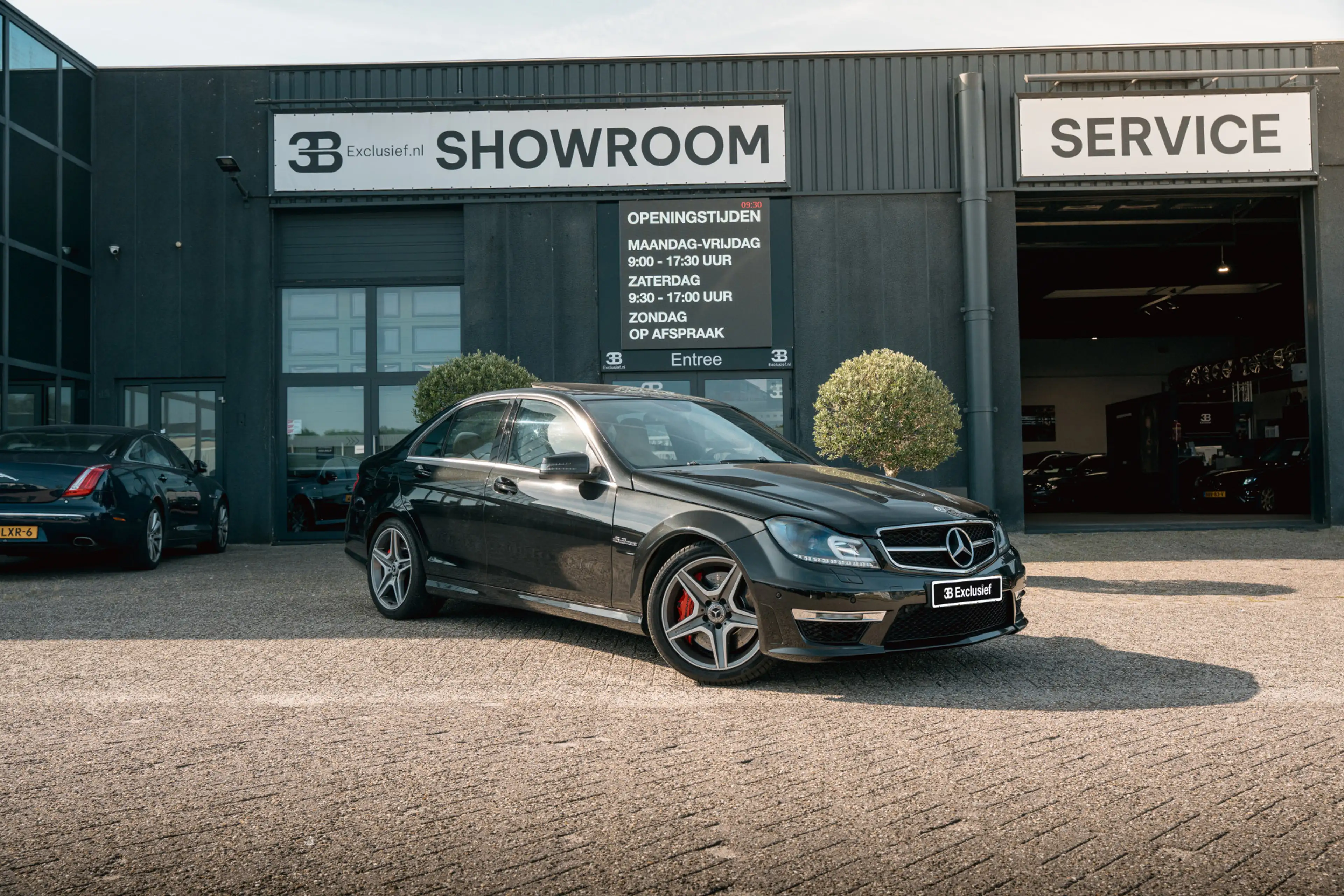 Mercedes-Benz C 63 AMG |schuifd. | Keyless-go | AMG Perf. package | Carbo — photo 2