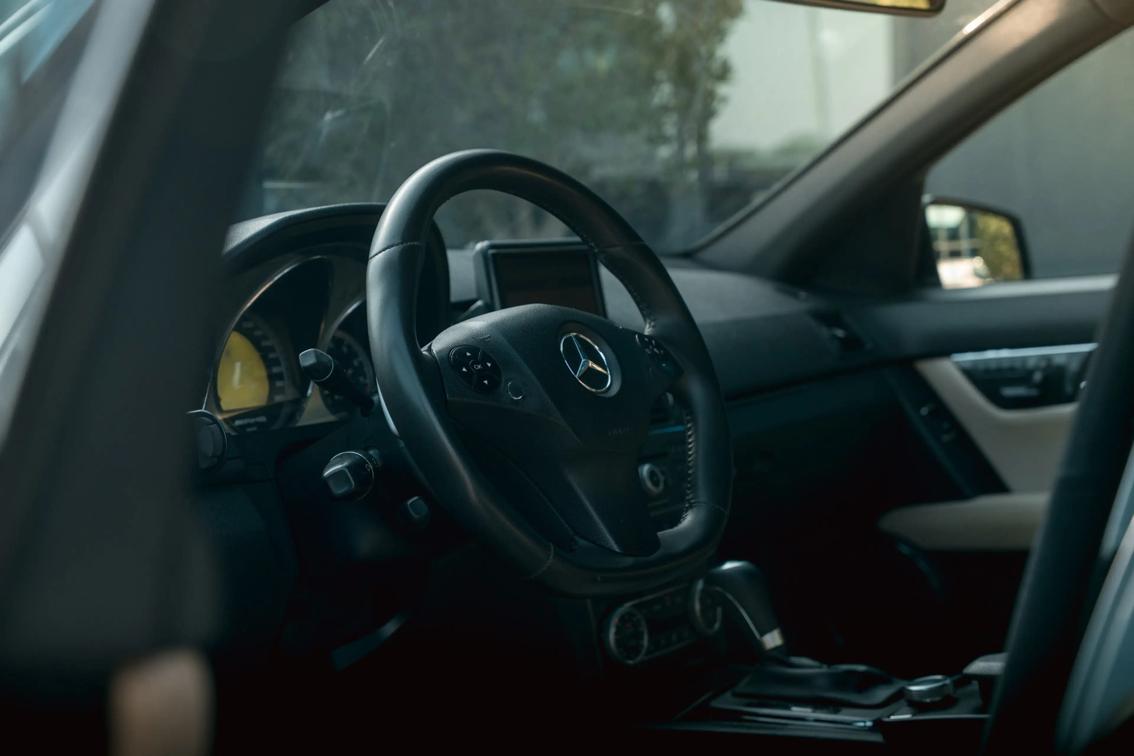 Mercedes-Benz C 63 AMG |schuifd. | Keyless-go | AMG Perf. package | Carbo — photo 4