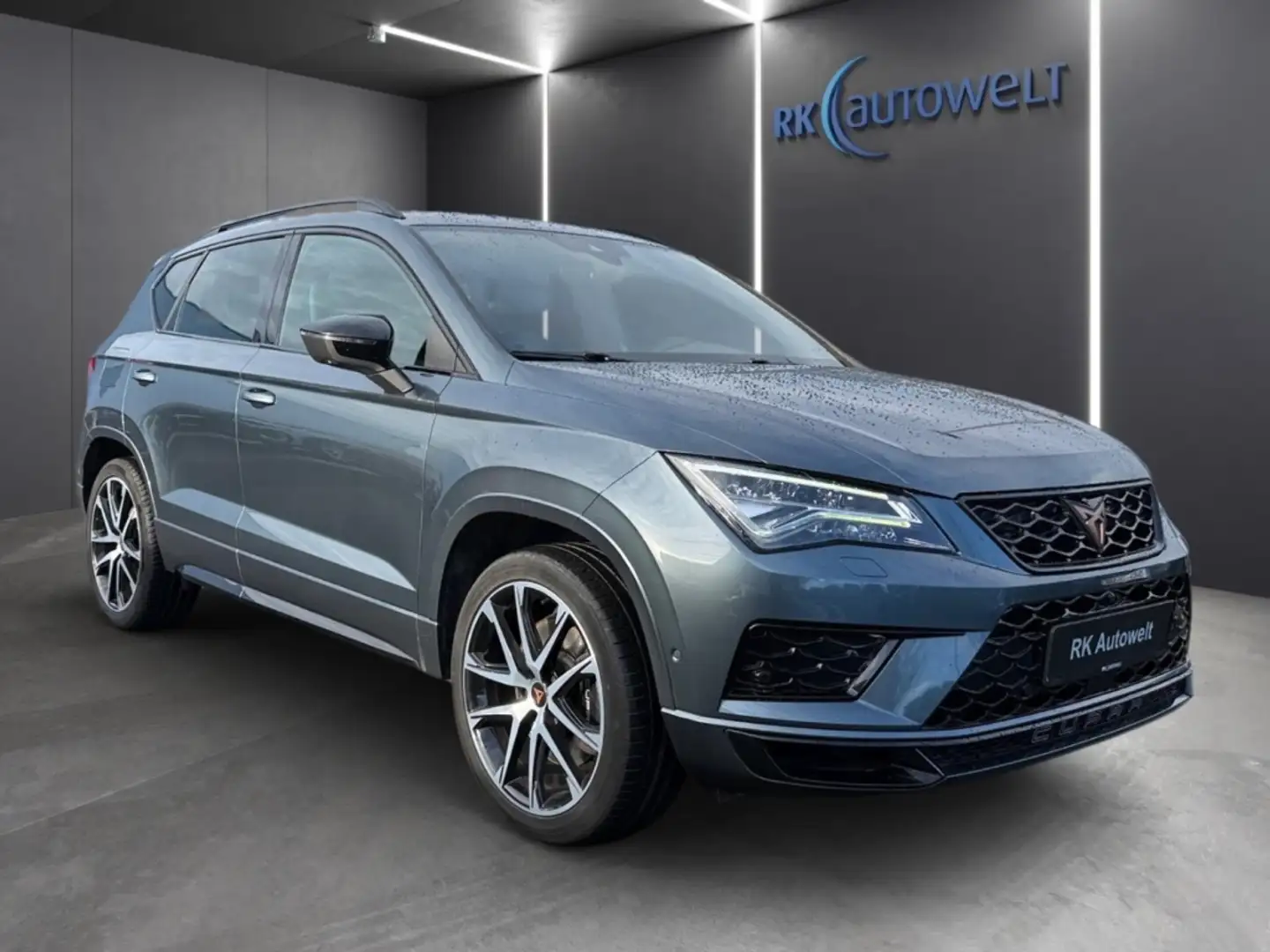 CUPRA Ateca 2.0 TSI 4Drive Navi 360 Kamera Apple CarPlay Grau - 2