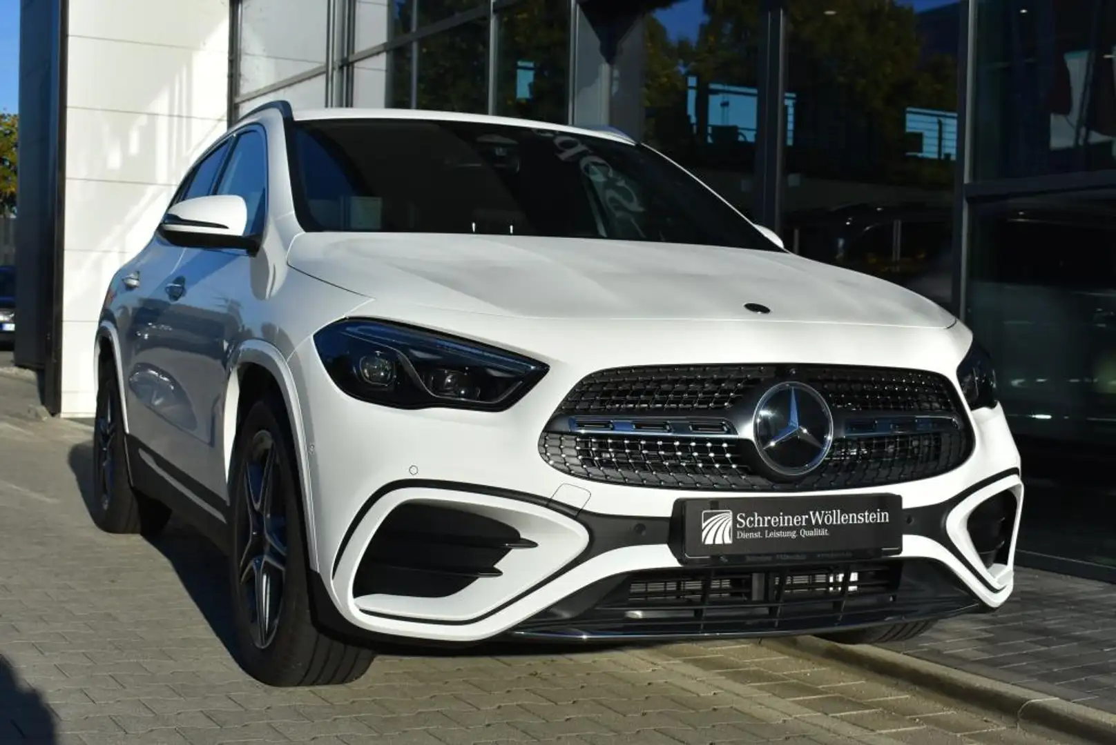 Mercedes-Benz GLA 200 AMG*AHK*Multibeam*Totwinkel*Rück.-Kamera Wit - 2