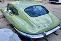 Jaguar E-Type 4.2 Liter Sechszylinder Coupe Grün - thumbnail 4