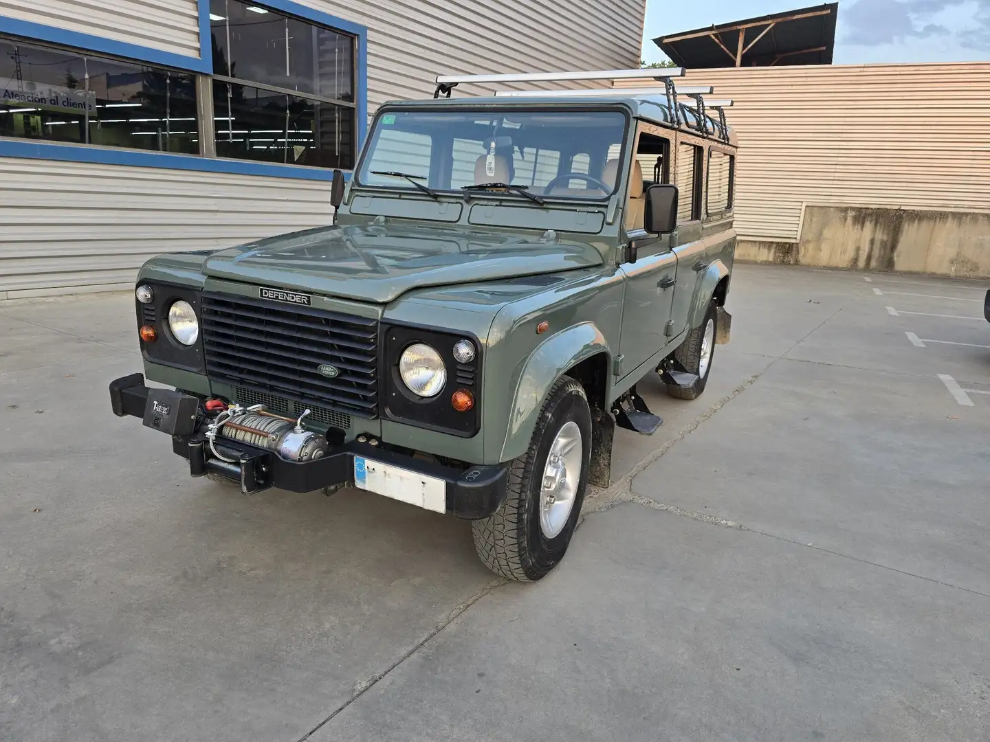 Land Rover Defender 110TDI Techo Duro Comercial - 1