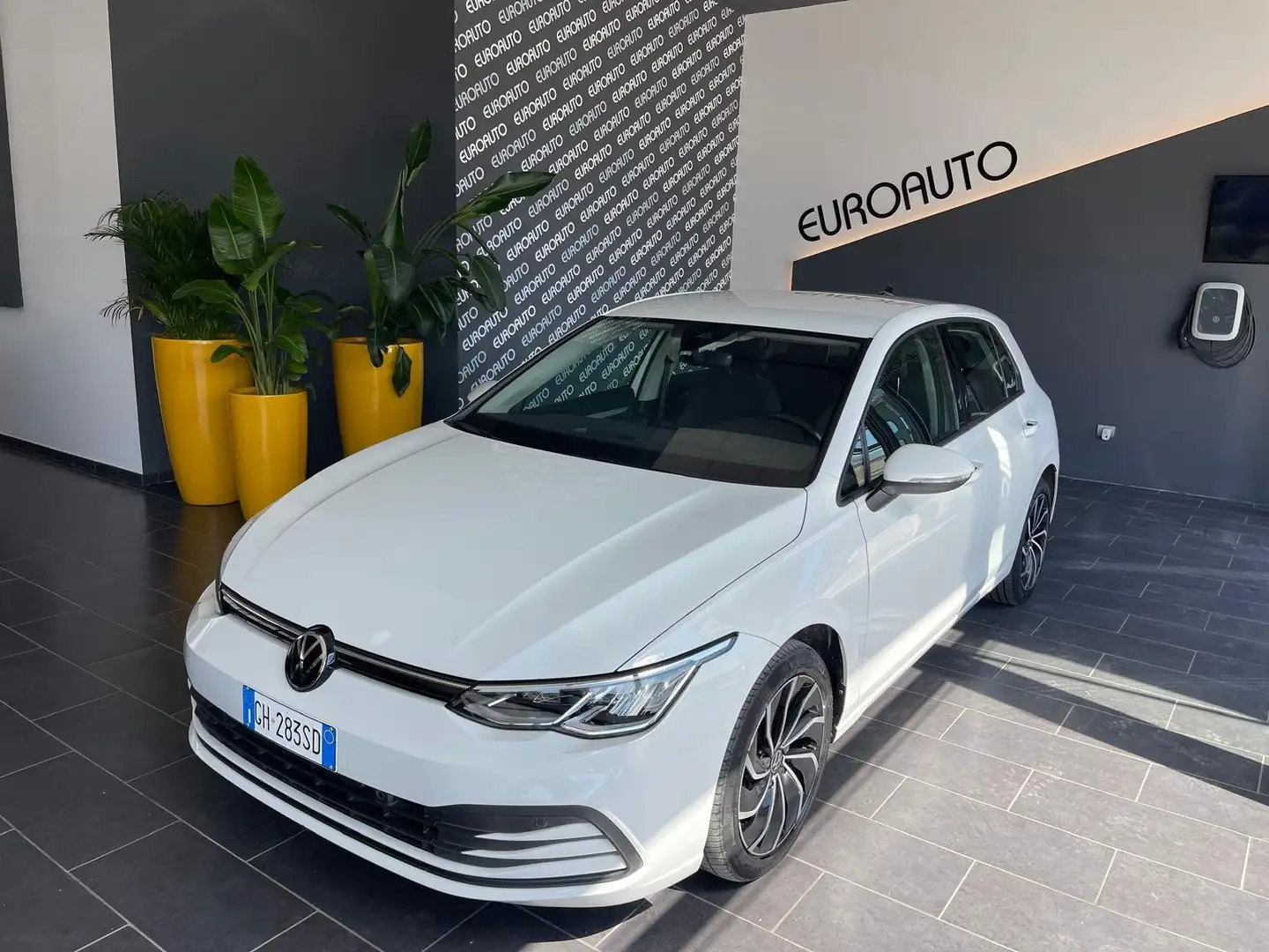 Volkswagen Golf Golf 1.0 etsi evo Life 110cv dsg Bianco - 1