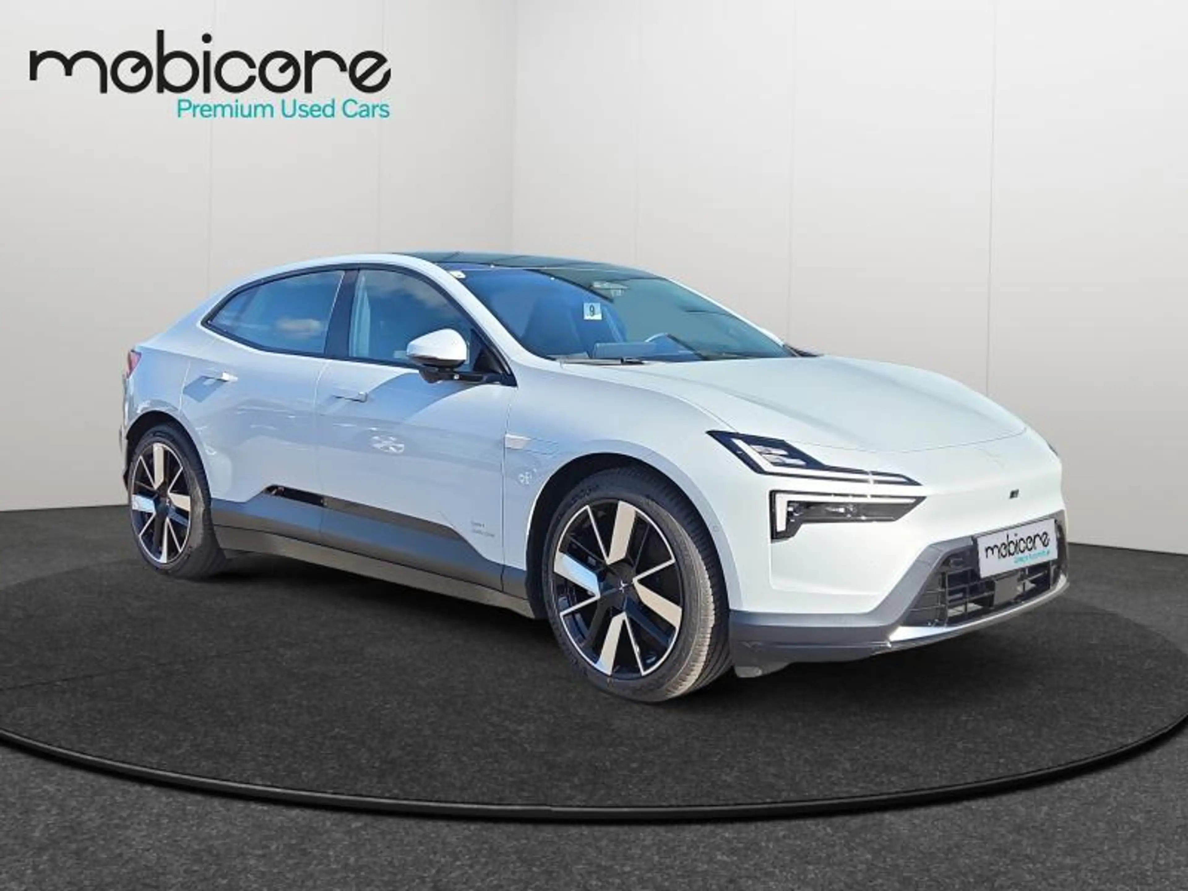 Polestar 4 Long Range Single Motor MY25 — photo 3