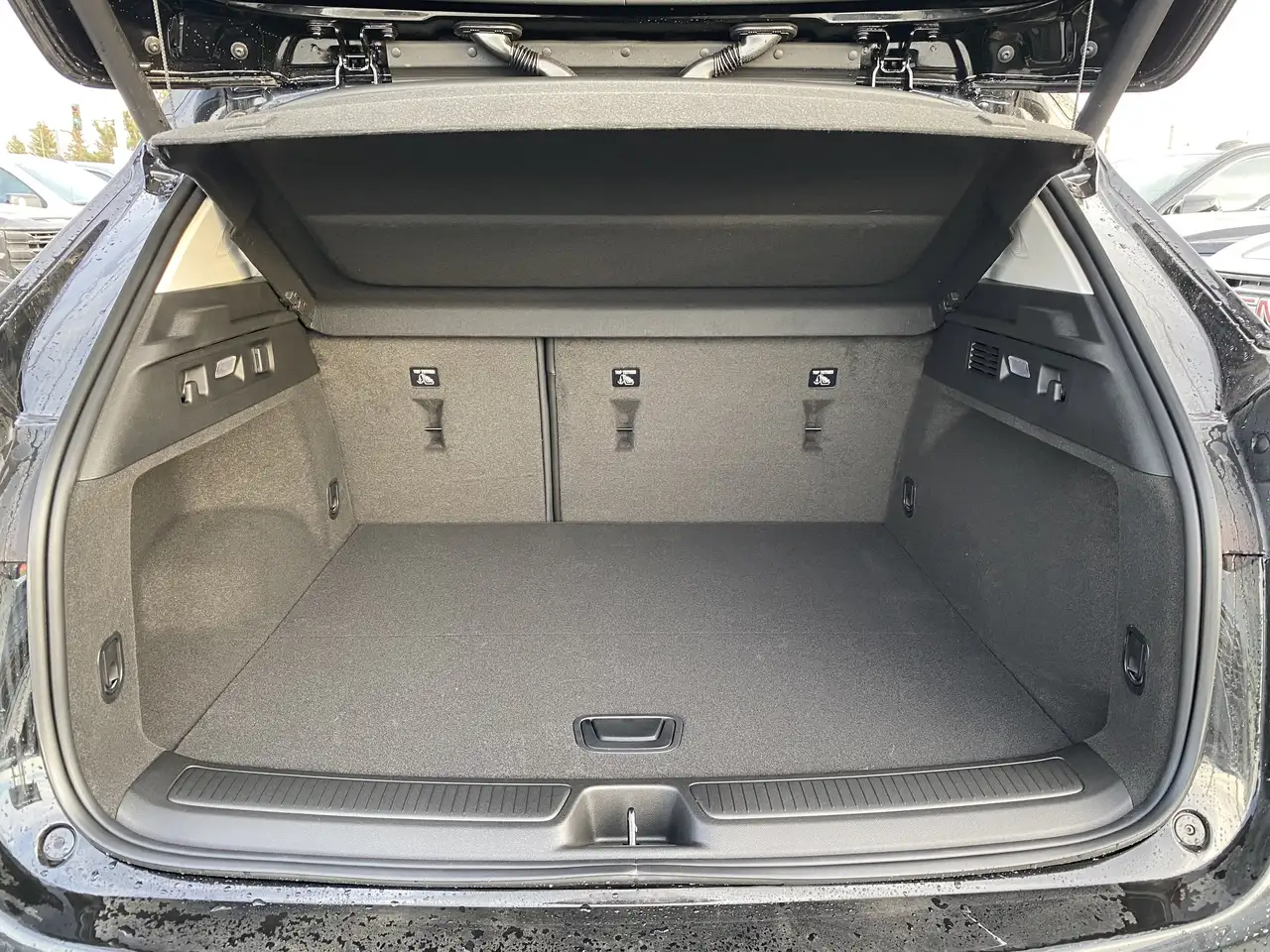 Buick Envision снимка Buick Envision
