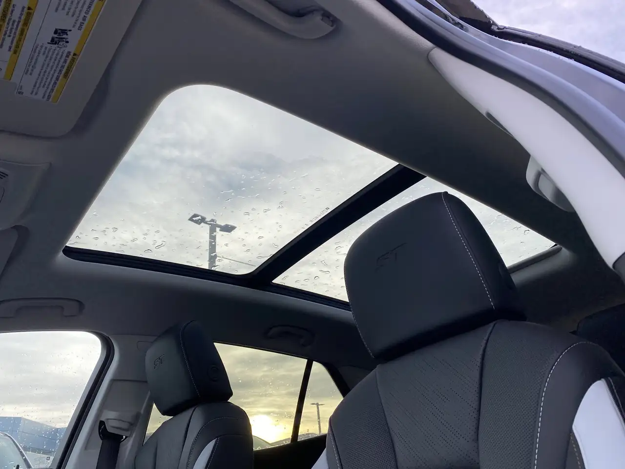 Buick Envision снимка Buick Envision