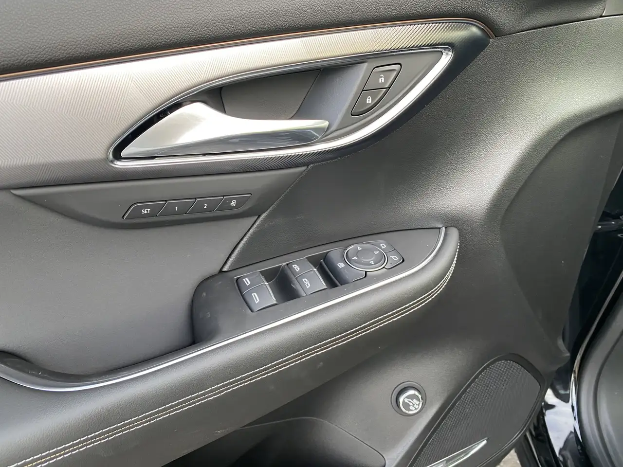 Buick Envision снимка Buick Envision