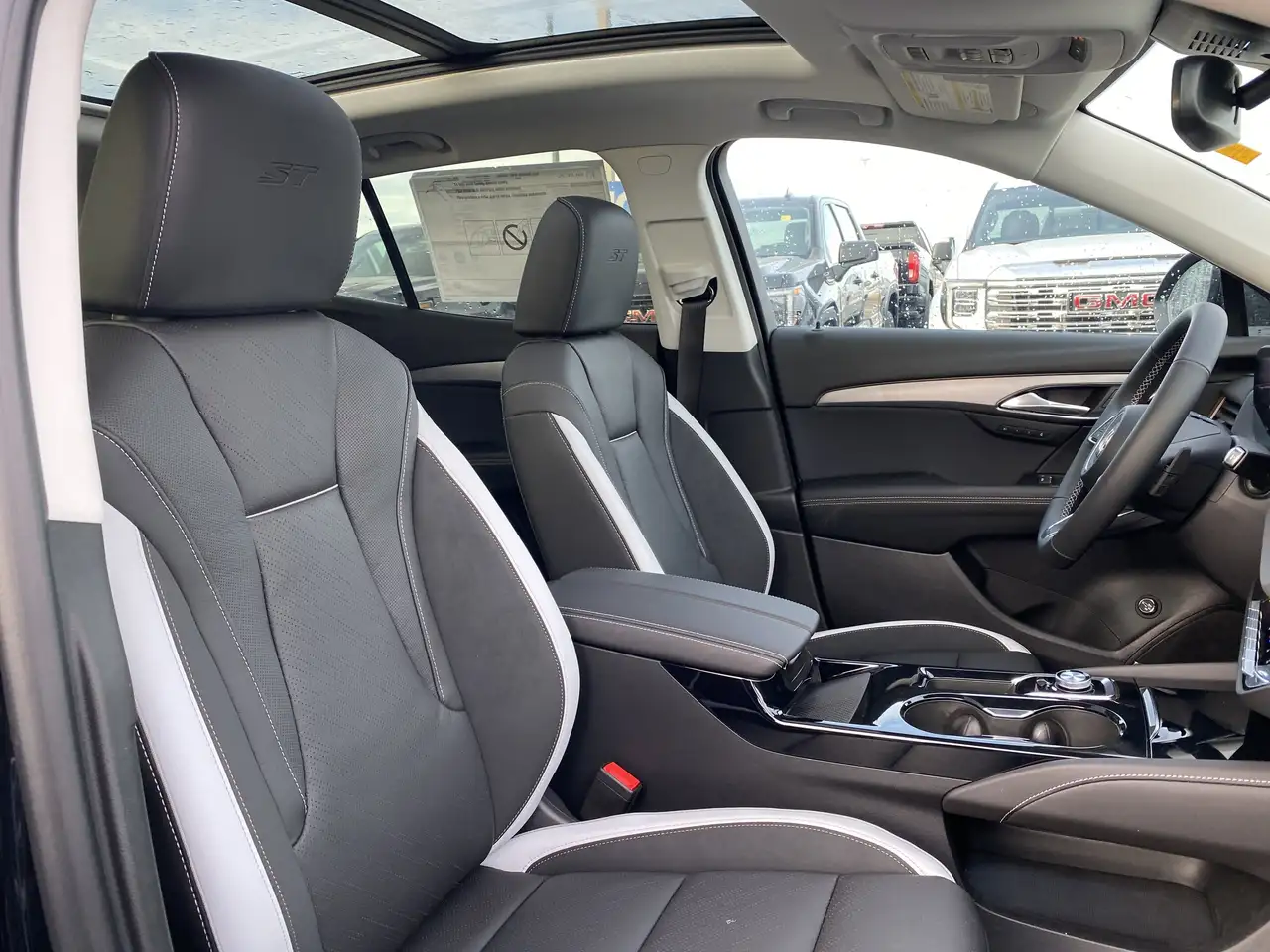 Buick Envision снимка Buick Envision