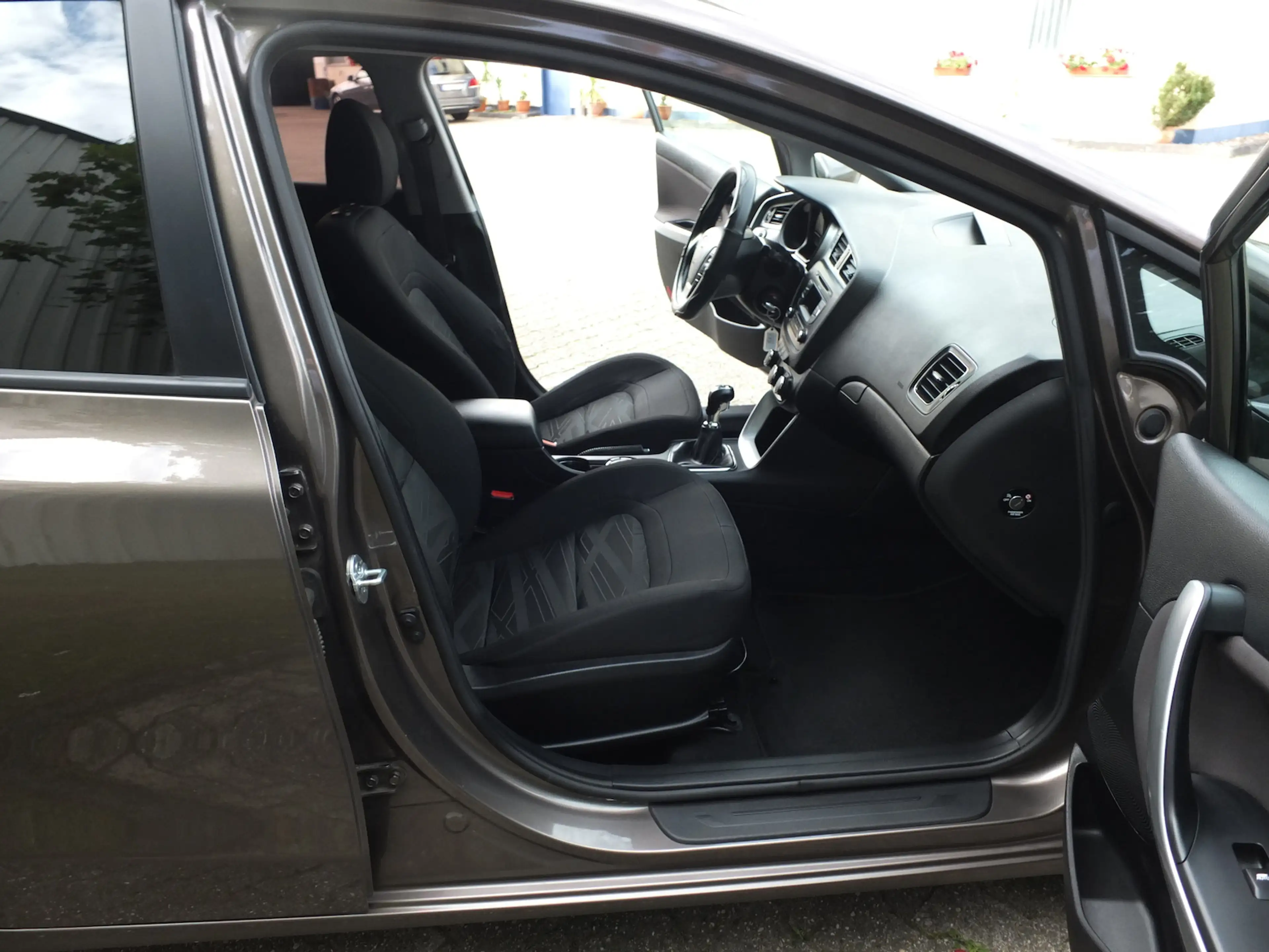 Kia Ceed / cee'd cee´d Dream Team — photo 5
