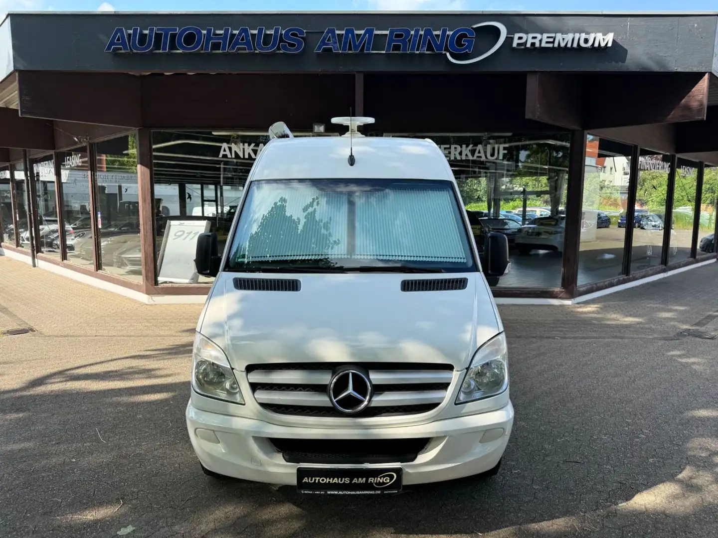 Mercedes-Benz Sprinter WOHNMOBIL TV CAM DUSCHE SOLAR WC HERD Blanc - 1