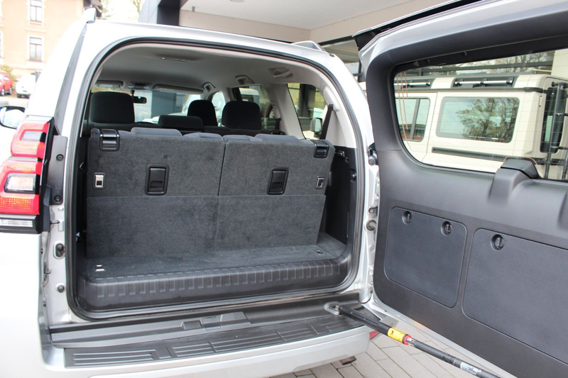 Toyota Land Cruiser 2.8 D-4D Comfort Automatik 7-Sitze — photo 9