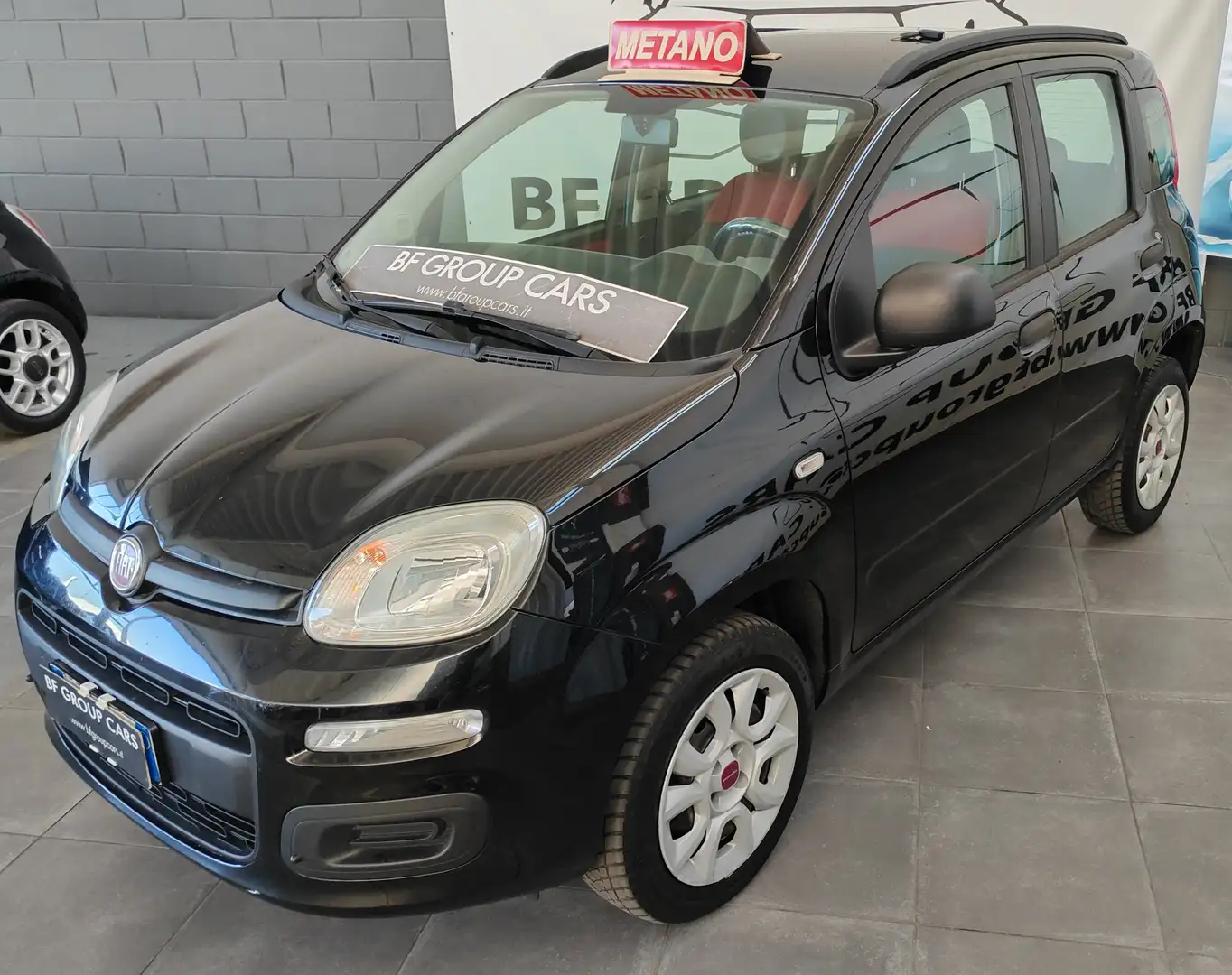 Fiat Panda NATURAL POWER LOUNGE Negro - 2