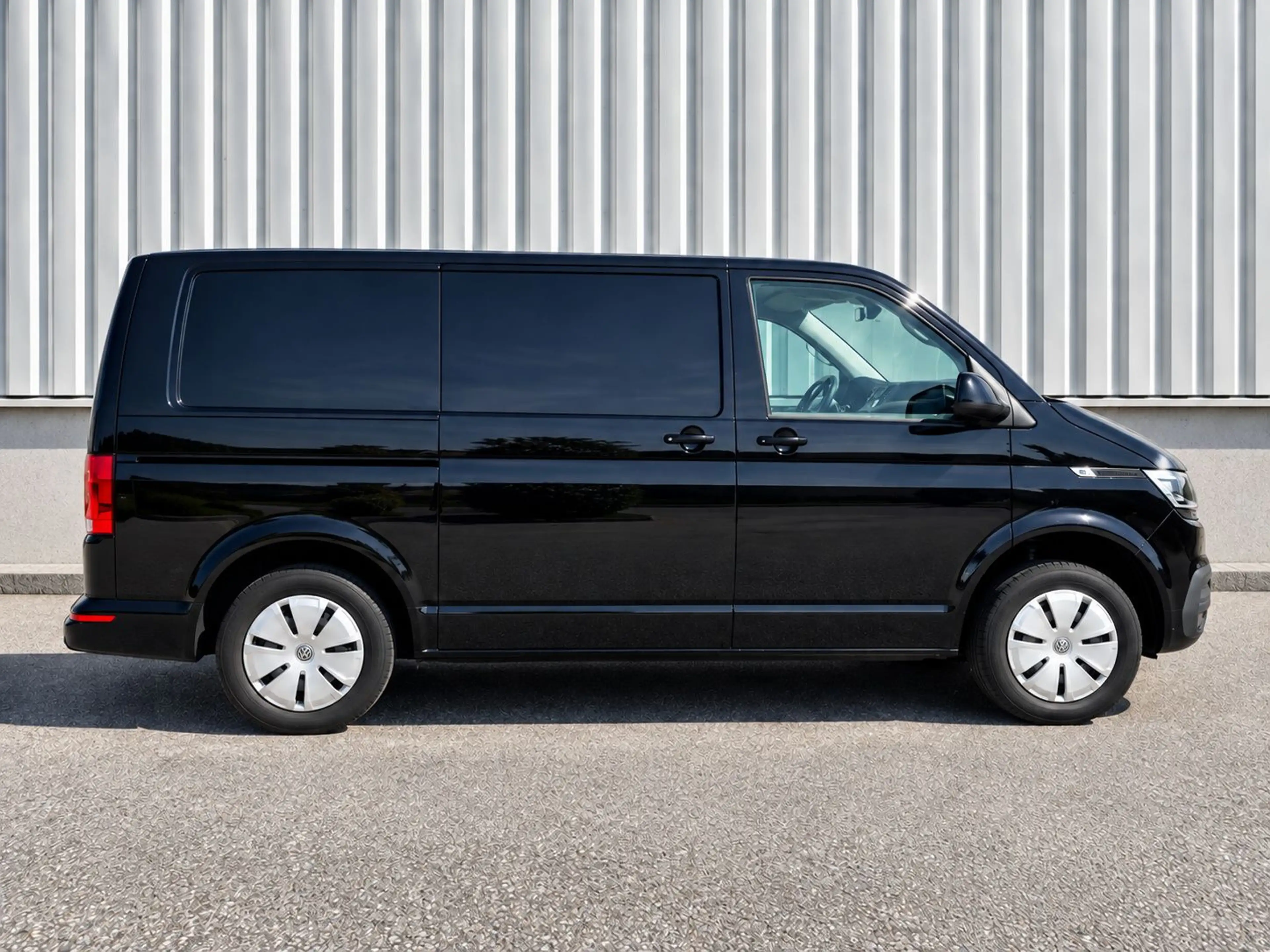 Volkswagen T6.1 Transporter 2.0 TDI Kasten / 5 Jahre oder 150.000 km Garantie — photo 7