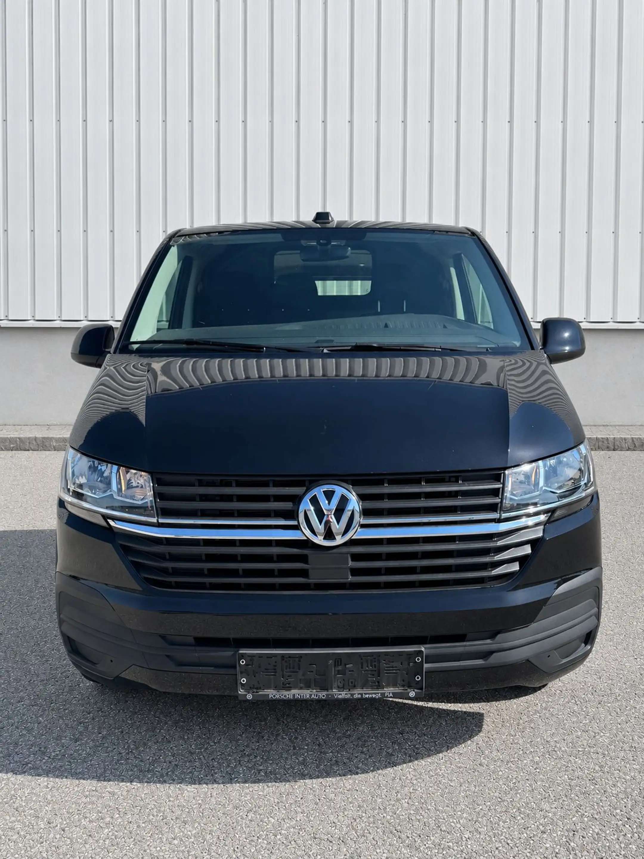 Volkswagen T6.1 Transporter 2.0 TDI Kasten / 5 Jahre oder 150.000 km Garantie — photo 3