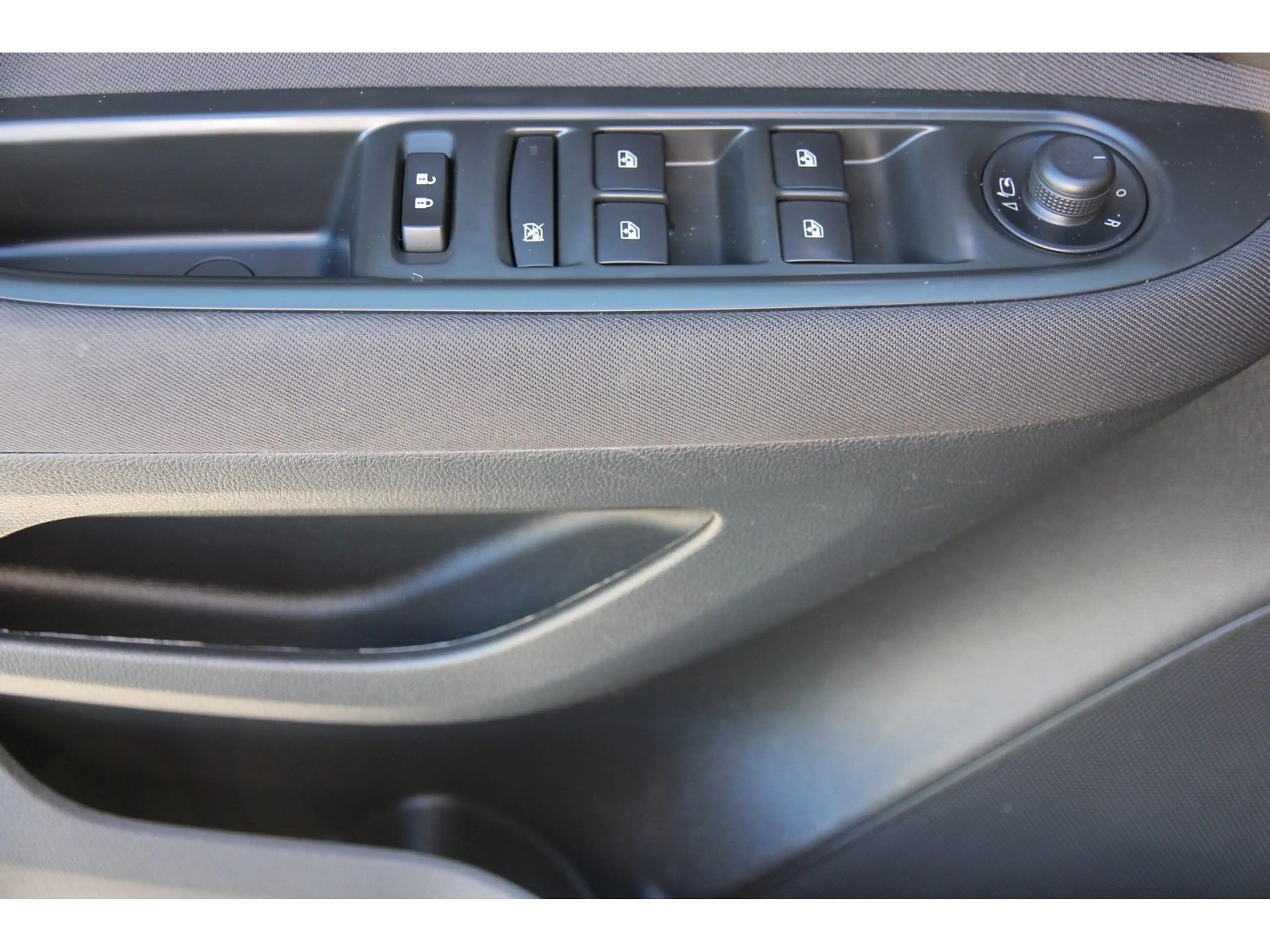 Opel Mokka X Edition Start 1.4 Turbo — photo 9