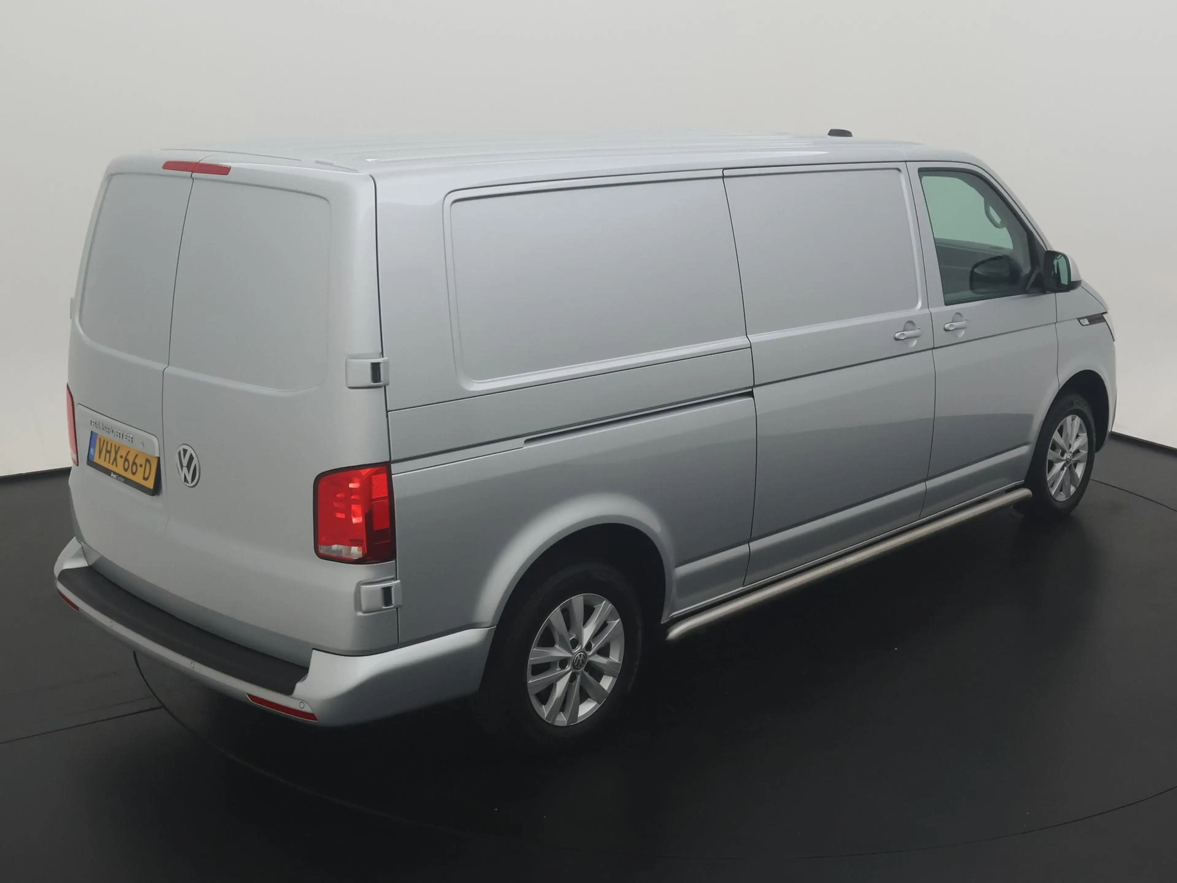 Volkswagen T6.1 Transporter Bedrijfswagens 2.0 TDI 150 Pk DSG L2H1 30 Highline — photo 5