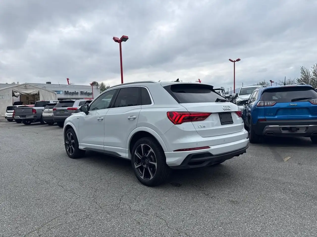 Audi Q3 снимка Audi Q3