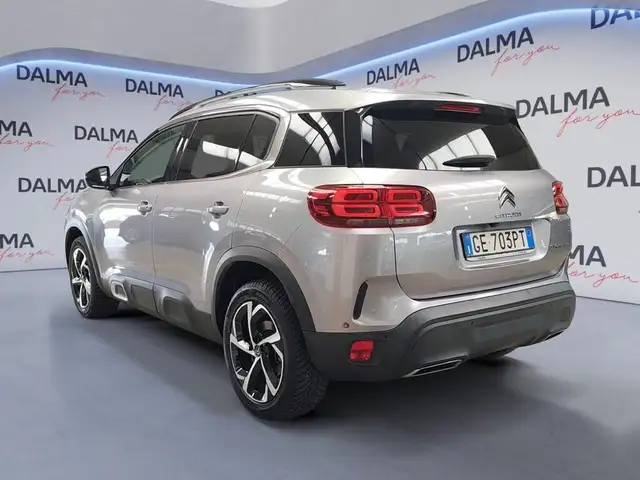 Citroen C5 Aircross view 3