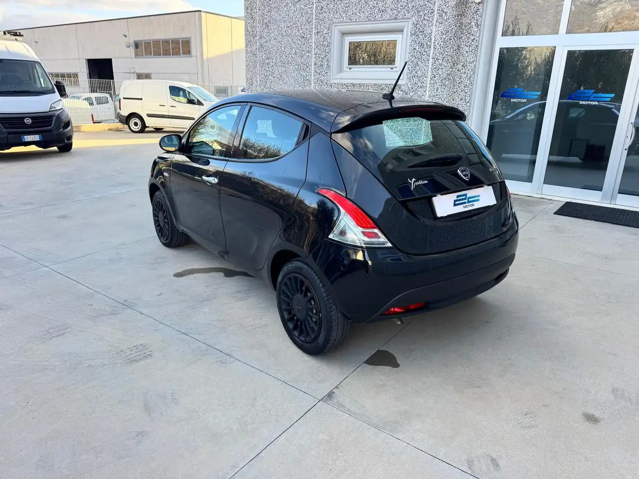 Lancia Ypsilon 2022 — фото 7