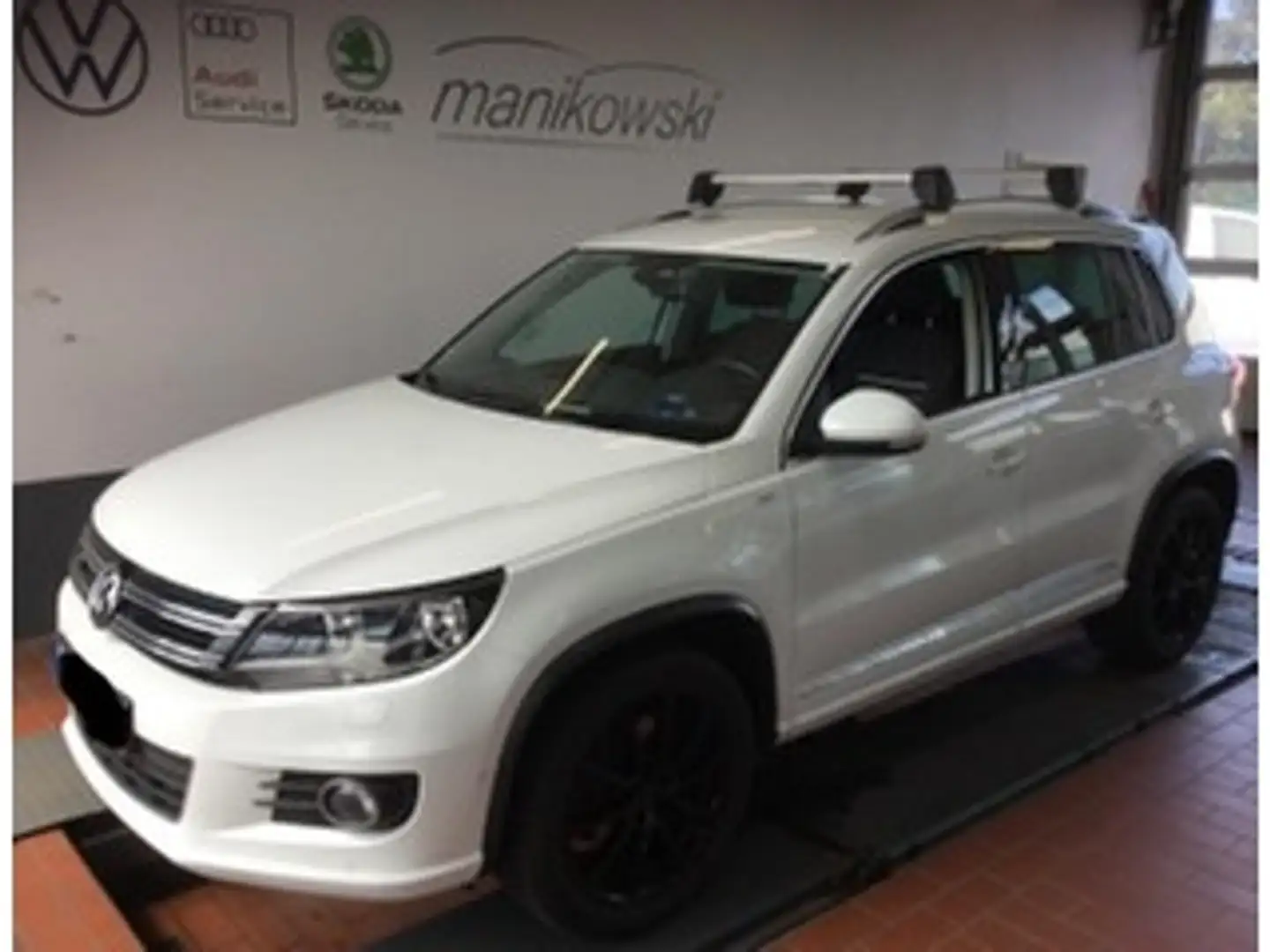 Volkswagen Tiguan 2 0TDI *R-Line/ Cup*AHK+Navi+BT+Stzhzg+LWS+ Blanc - 1