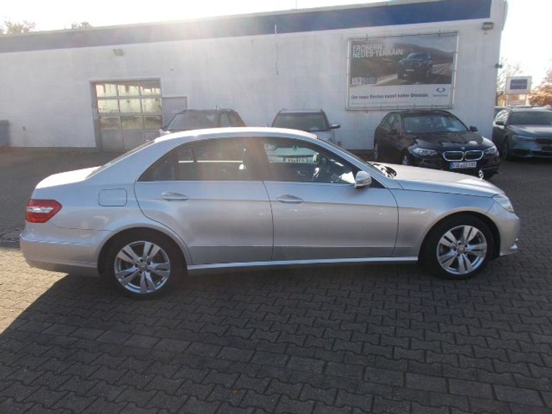 Mercedes-Benz E 200 E200 CDi Avantgarde Navi Xenon Leder PDC — photo 4