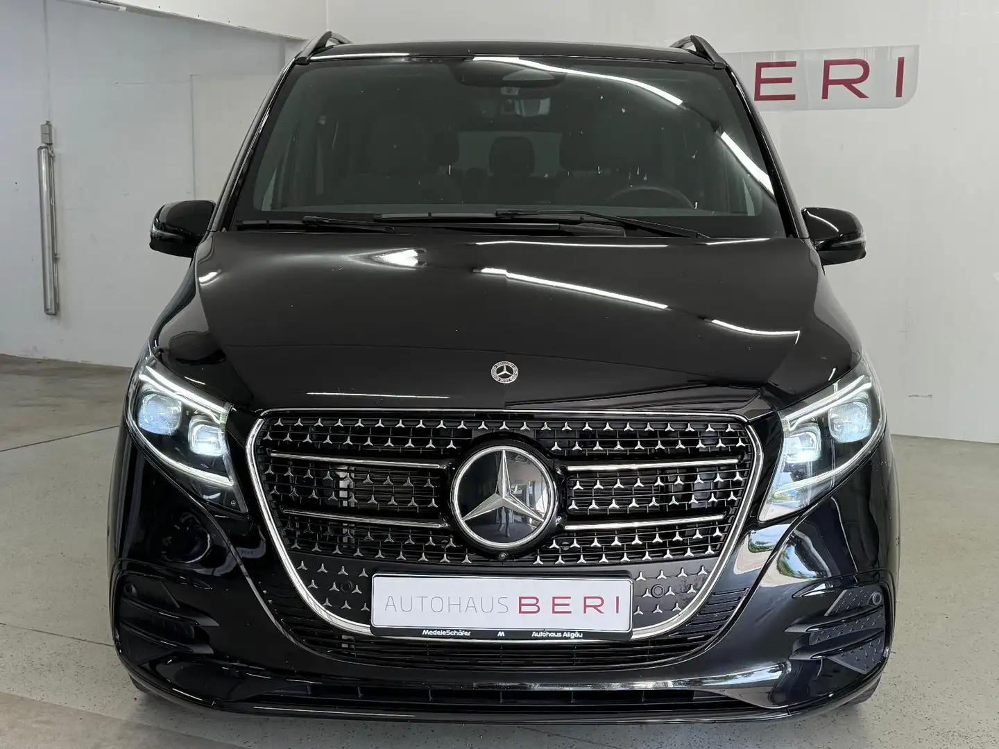Mercedes-Benz V 250 d 4MATIC AMG lang *DIS*Airmatic*AHK*Stdhz. Negru - 2