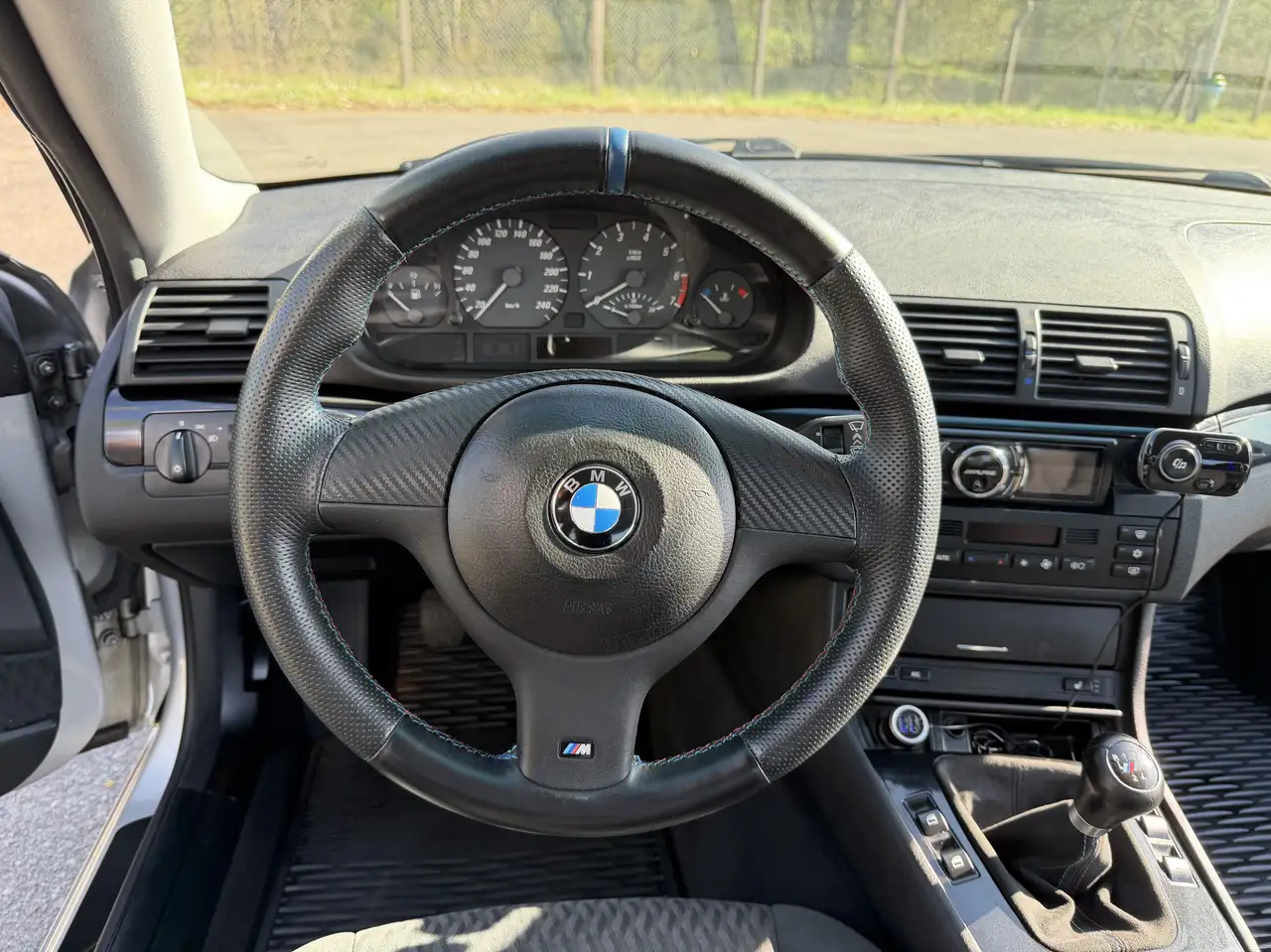 BMW 323 Ci TOP Zustand | Austauschmotor | Xenon, foto 8