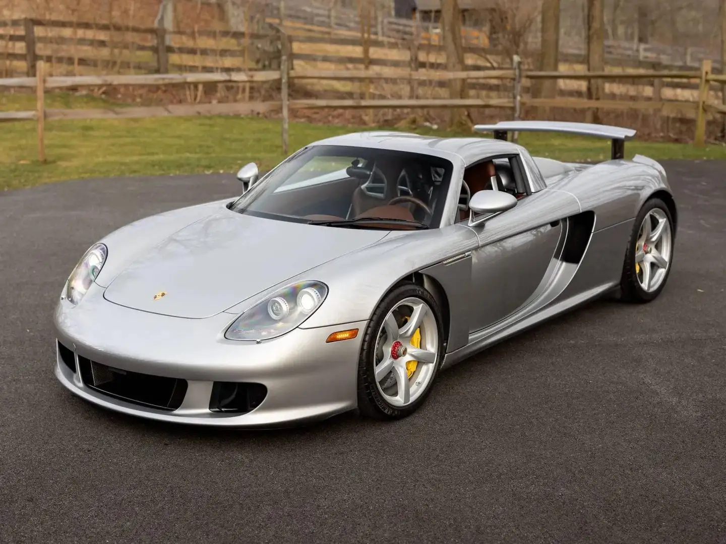 Porsche Carrera GT Carrera 5.7i GT Grau - 2