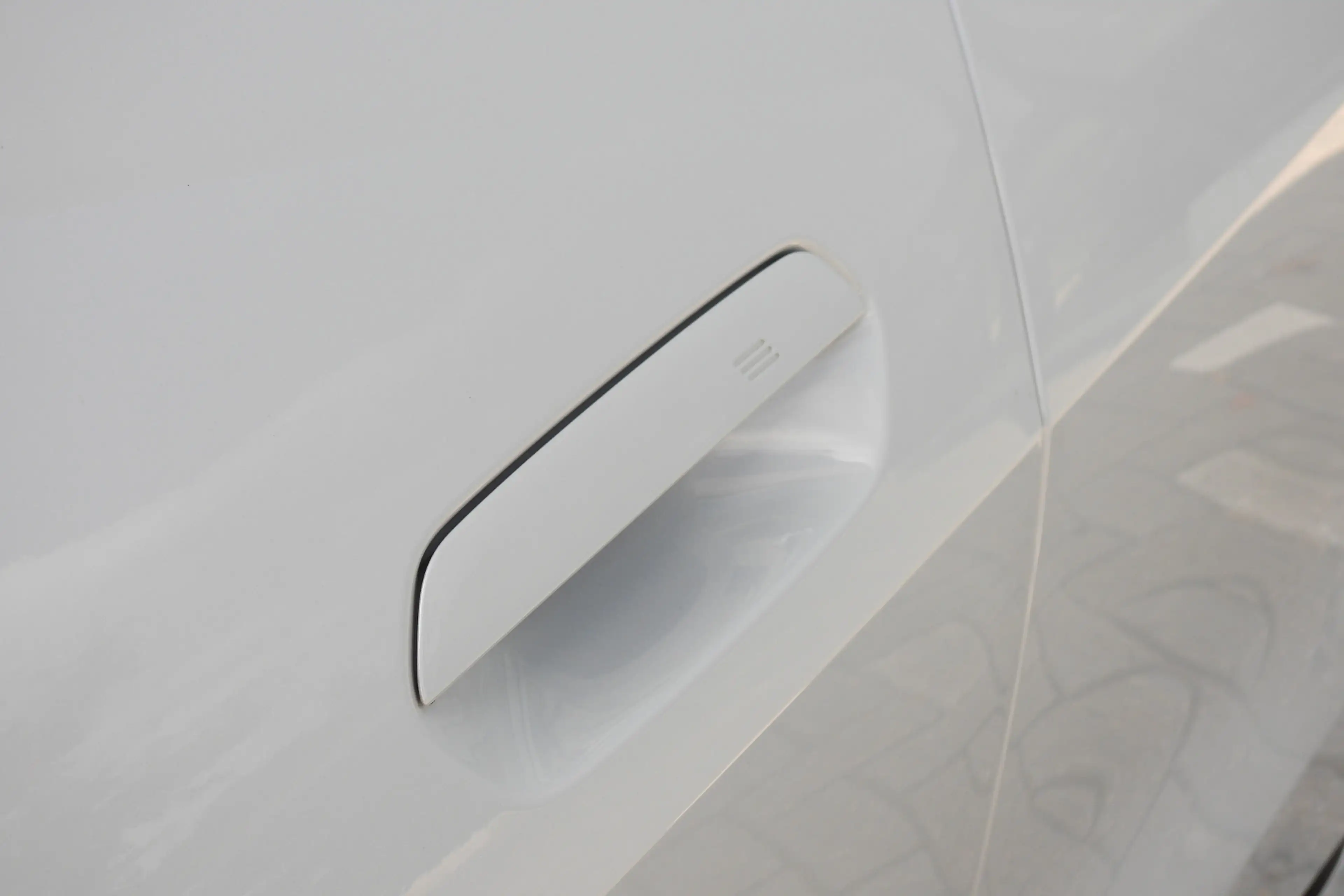 BMW i4 eDrive40 M Sport / Schuif-kanteldak / Comfort Acce — photo 7