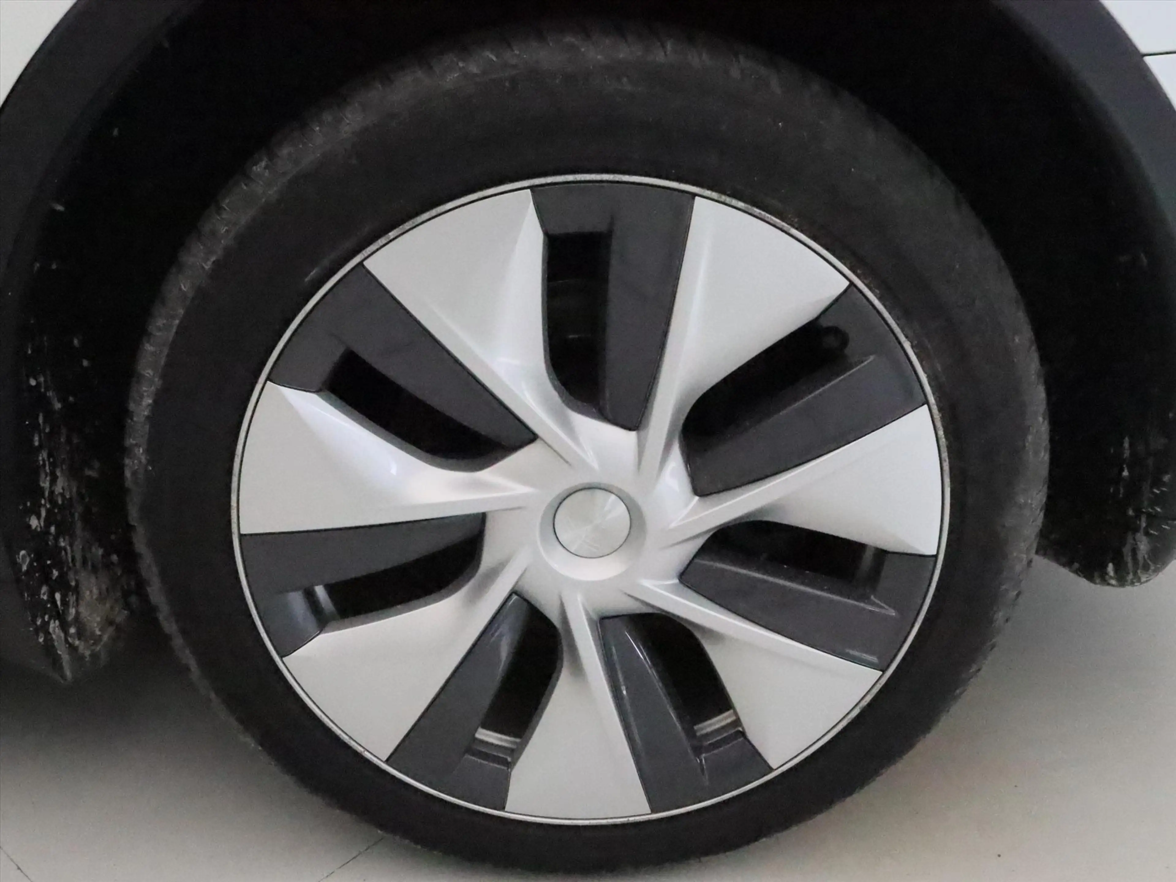 Tesla Model Y Long Range AWD 75kWh 351pk 91.9% SoH [ TREKHAAK+AM — photo 12