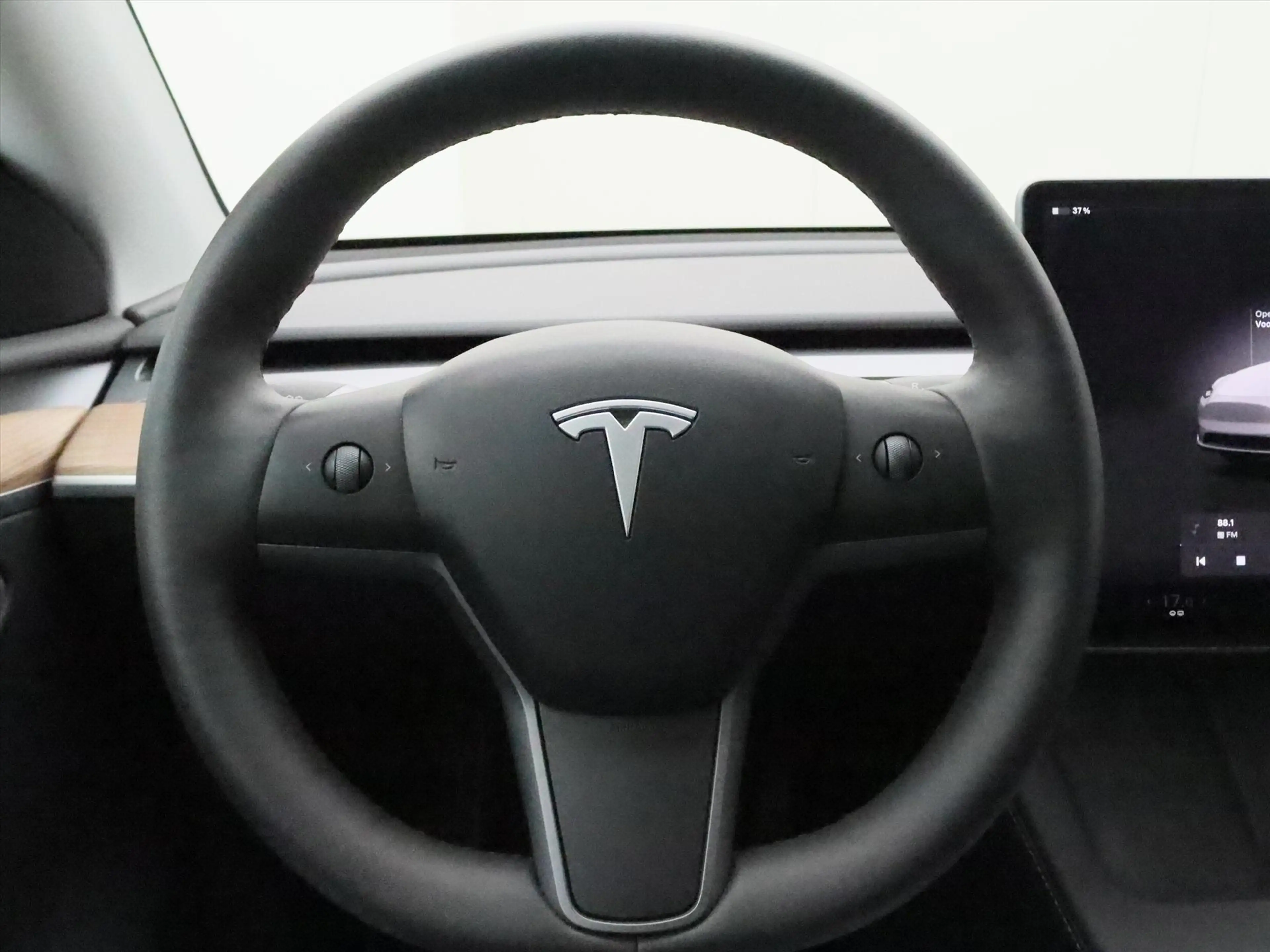 Tesla Model Y Long Range AWD 75kWh 351pk 91.9% SoH [ TREKHAAK+AM — photo 21