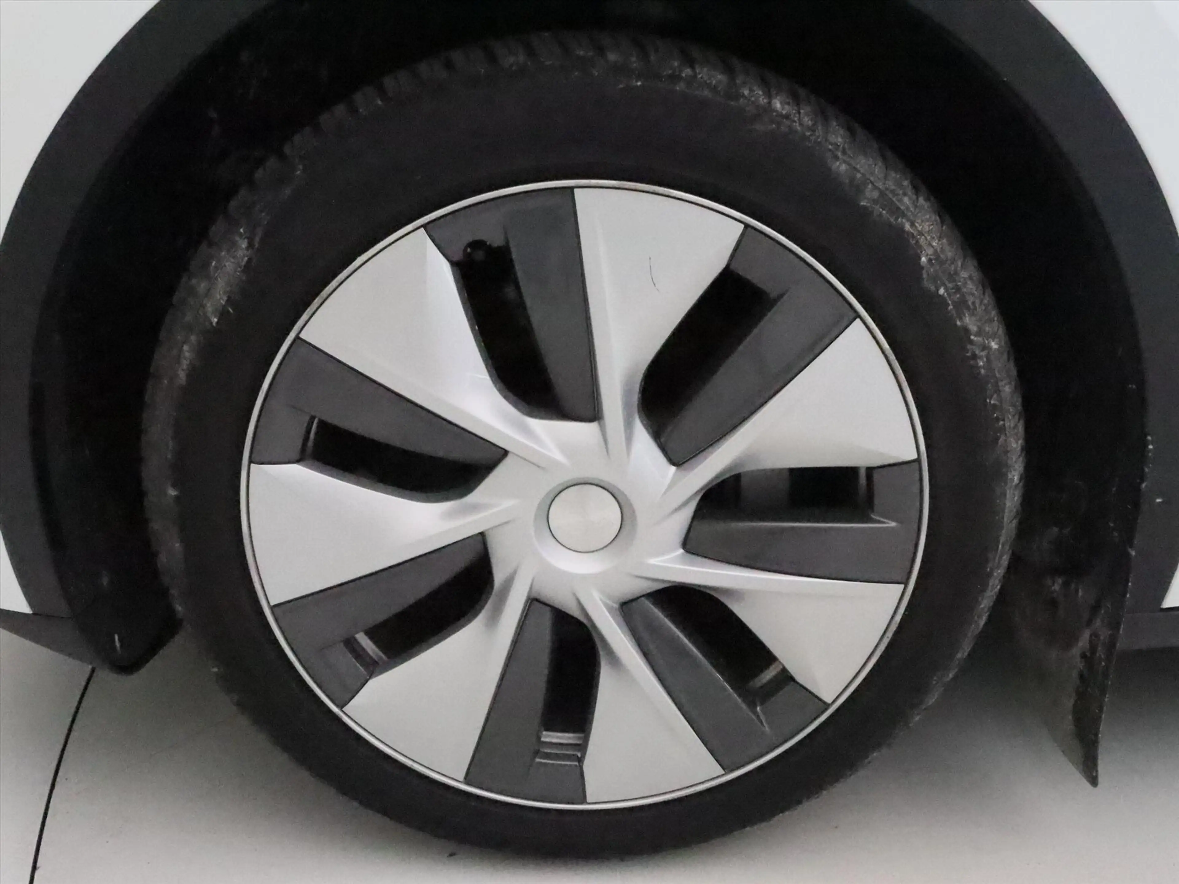 Tesla Model Y Long Range AWD 75kWh 351pk 91.9% SoH [ TREKHAAK+AM — photo 11
