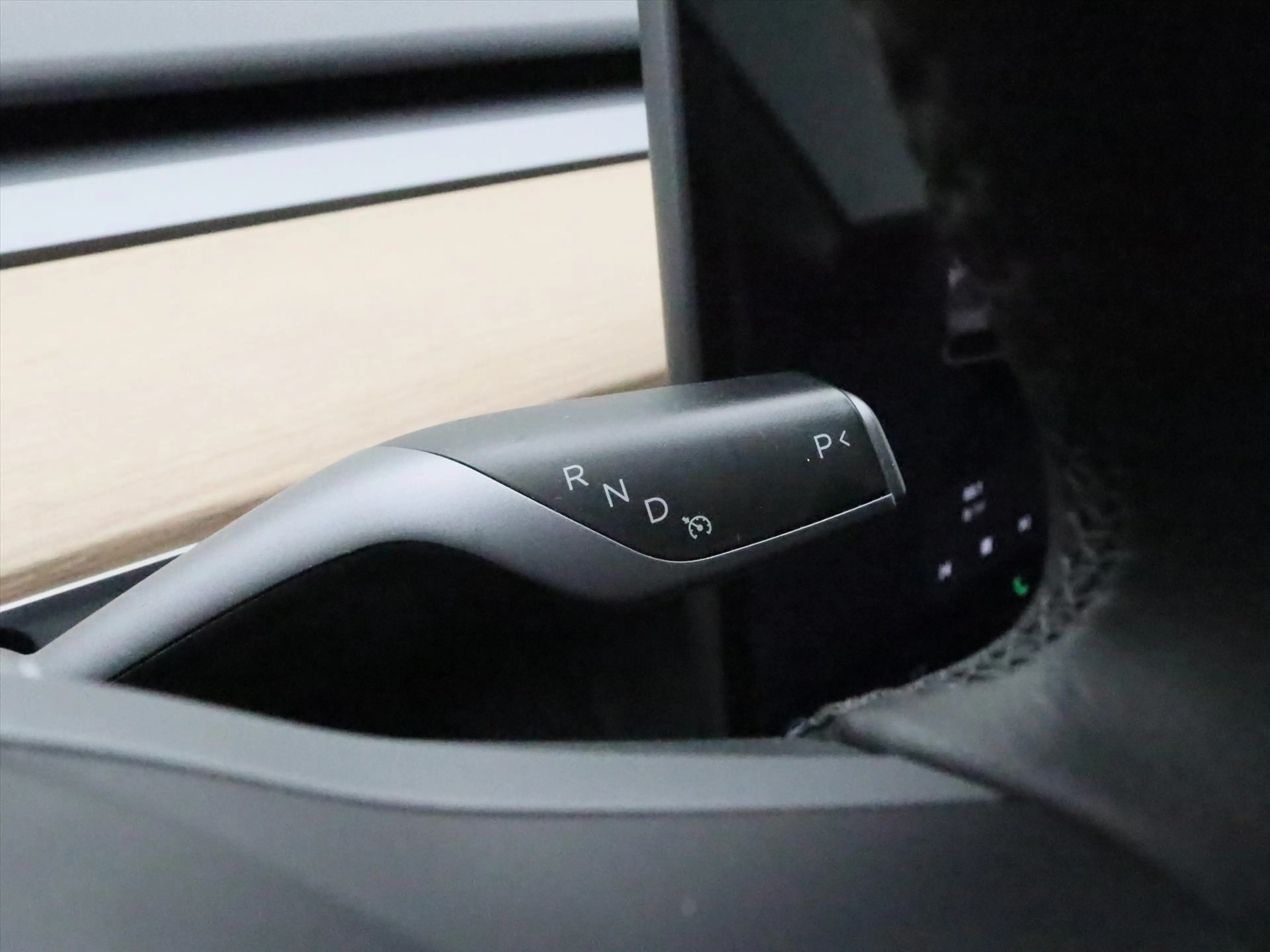 Tesla Model Y Long Range AWD 75kWh 351pk 91.9% SoH [ TREKHAAK+AM — photo 25