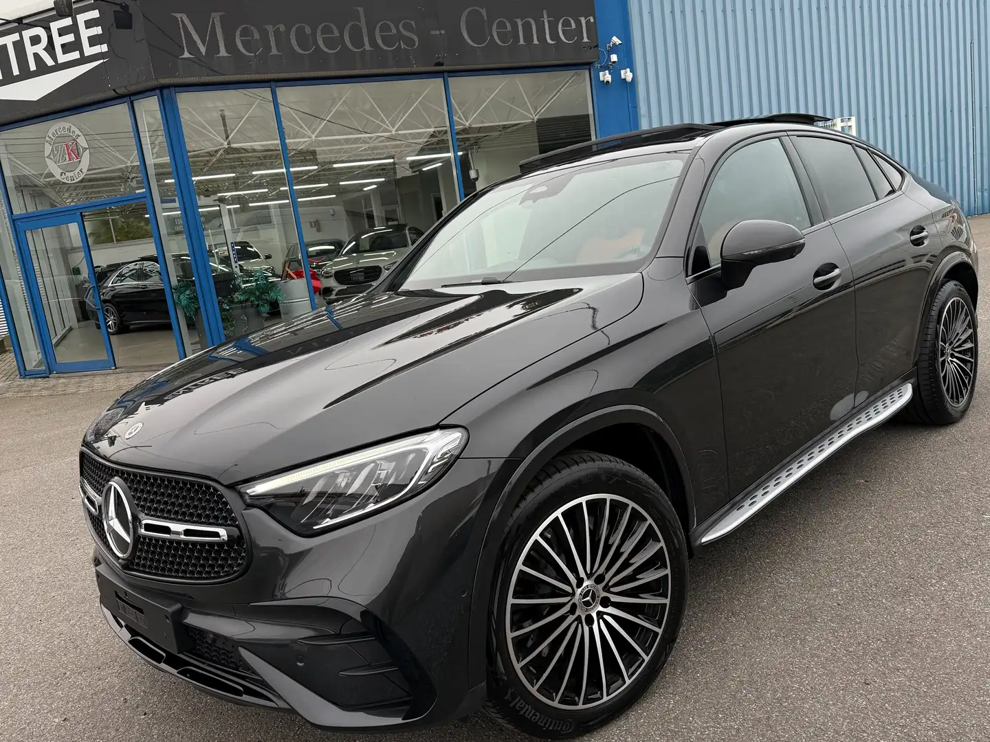 Mercedes-Benz GLC 200 D Coupé * PACK AMG * NIGHT EDITION*PANO*MEMOIRE Gris - 2