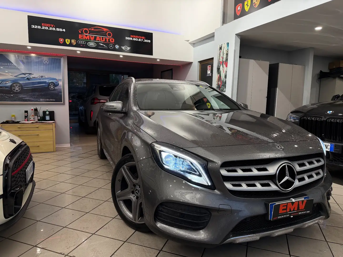 Mercedes-Benz GLA 220 GLA 220 d Automatic 4Matic Premium Grigio - 1