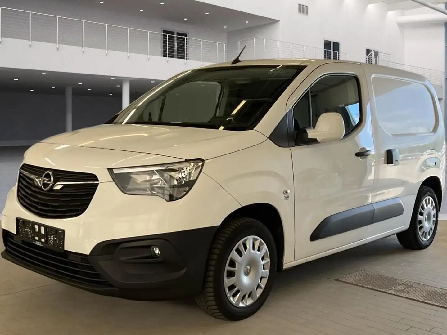 Opel Combo Edition AHK Klima PDC DAB Regaleinbau 1.Hand Weiß - 1