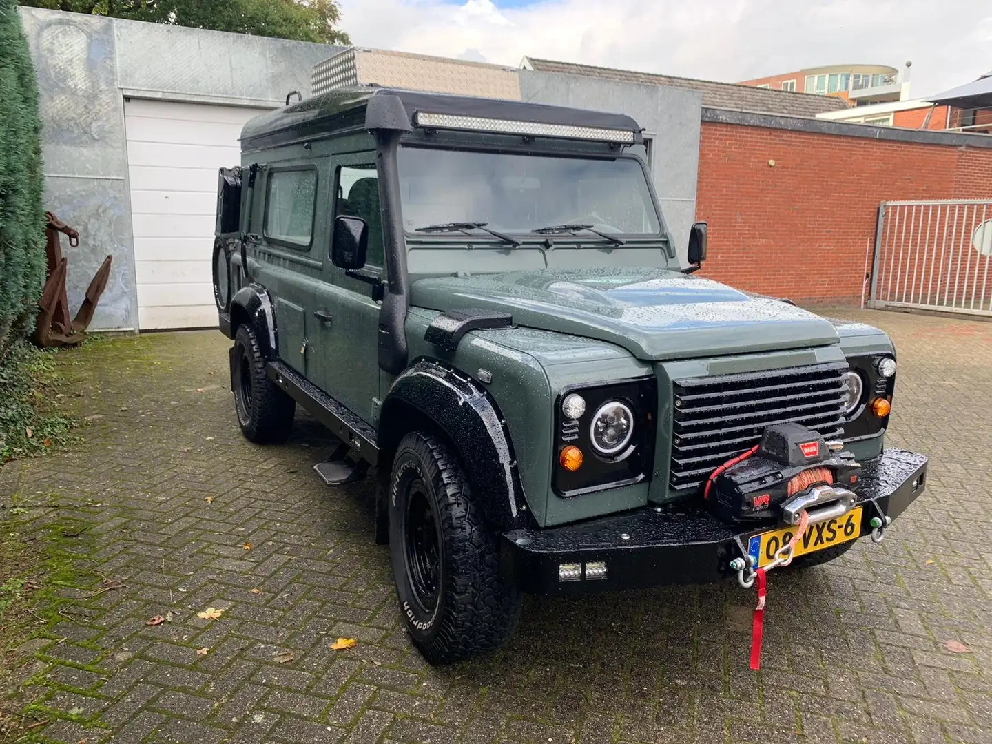 Land Rover Defender Land Rover Defender Camper Keswick Green Groen - 1