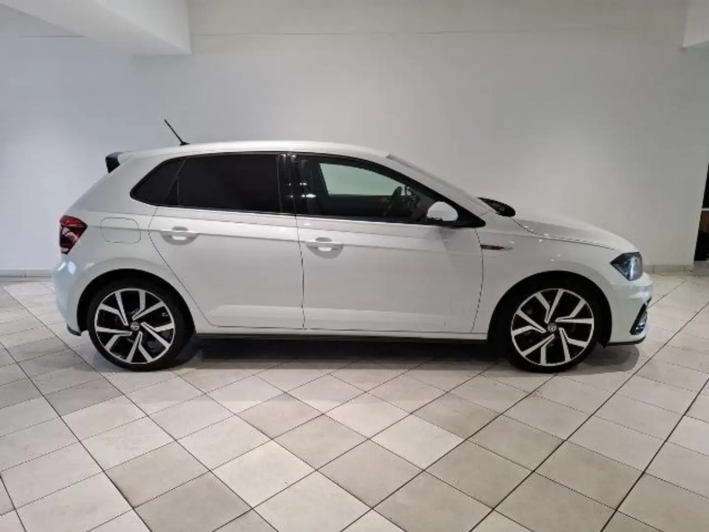Volkswagen Polo VII 2.0TSI GTI DSG LED SHZ Weiß - 2