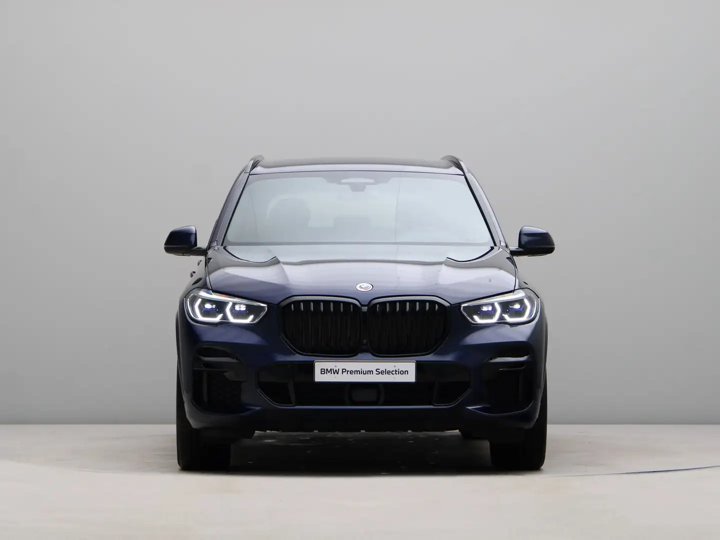 BMW X5 xDrive45e High Executive - M Sport - Trekhaak Blau - 2