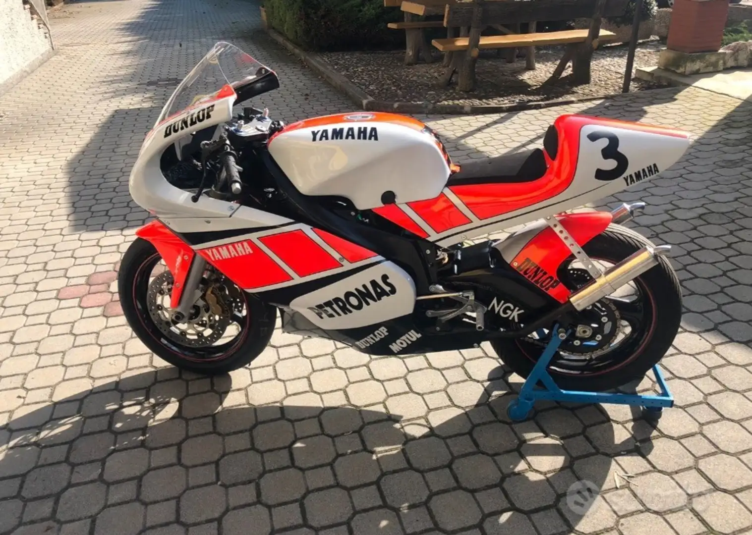 Yamaha RD 350 APRILIA RS 125 mit Yamaha RD 350 YPVS Motor Білий - 2