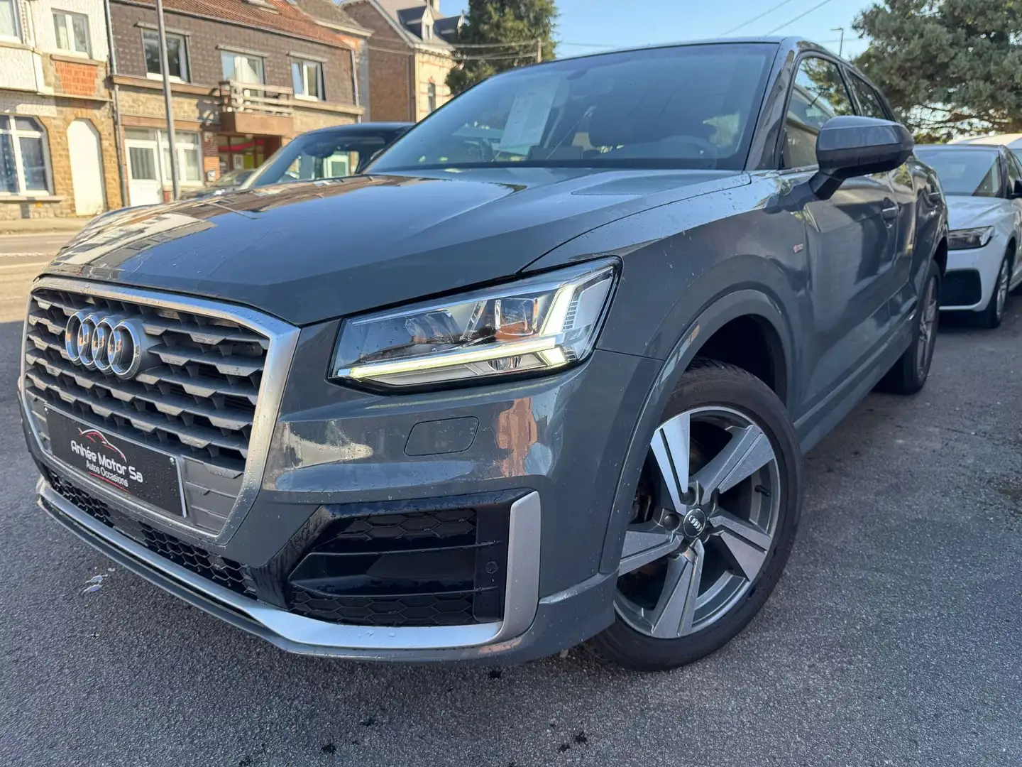Audi Q2 35 TFSI S line/Toit panoramique/Full led/Garantie. Gris - 1
