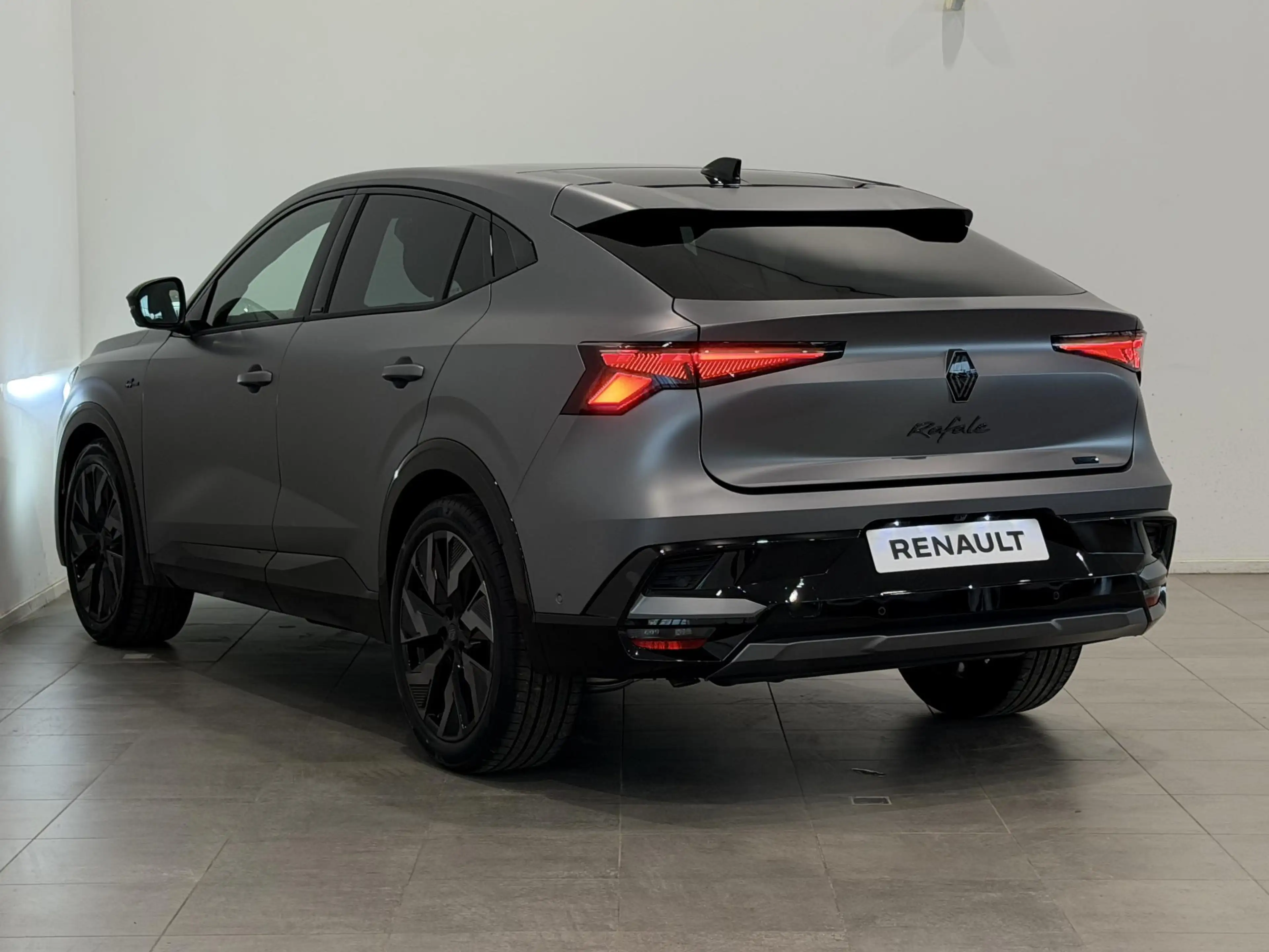 Renault Rafale 1.2 E-Tech Full Hybrid 200 Esprit Alpine | Pack Él — photo 6