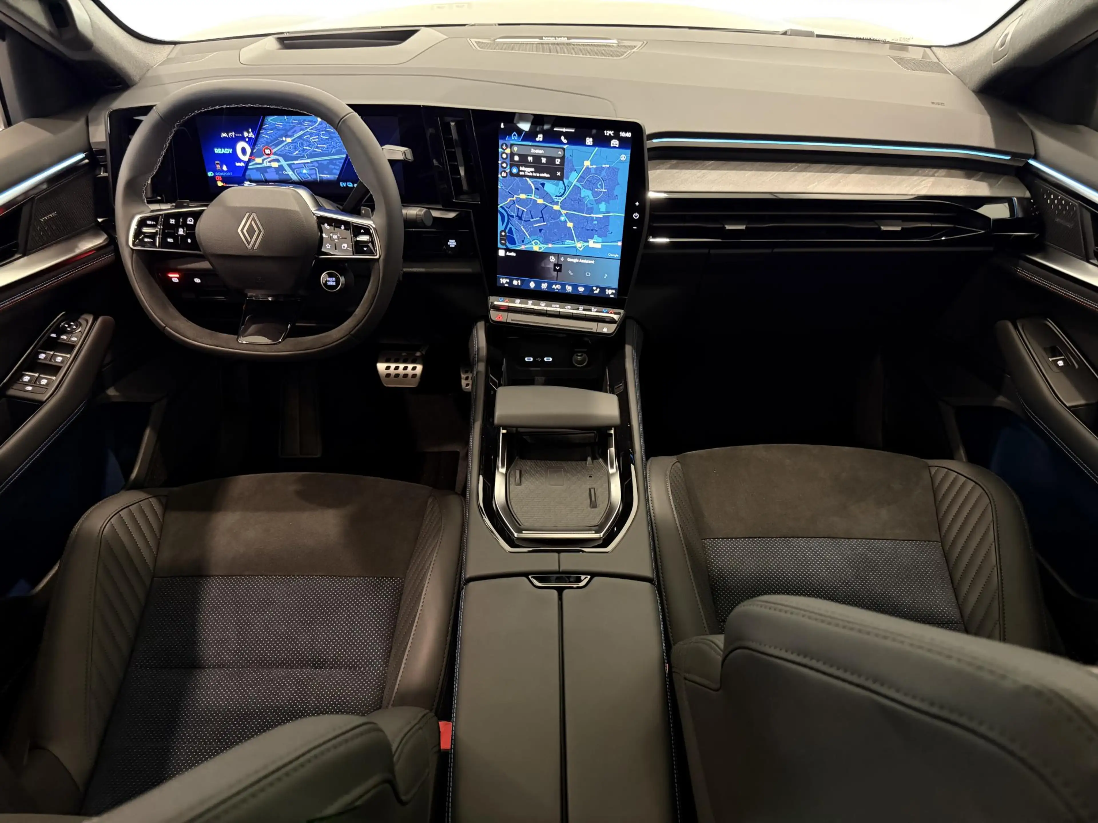 Renault Rafale 1.2 E-Tech Full Hybrid 200 Esprit Alpine | Pack Él — photo 3